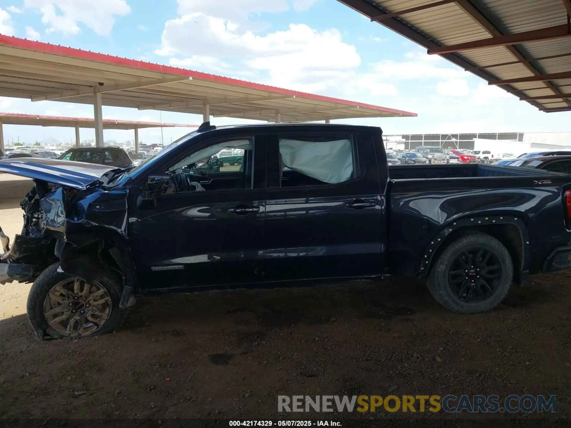 14 Photograph of a damaged car 1GTUUCED7PZ123982 GMC SIERRA 1500 2023