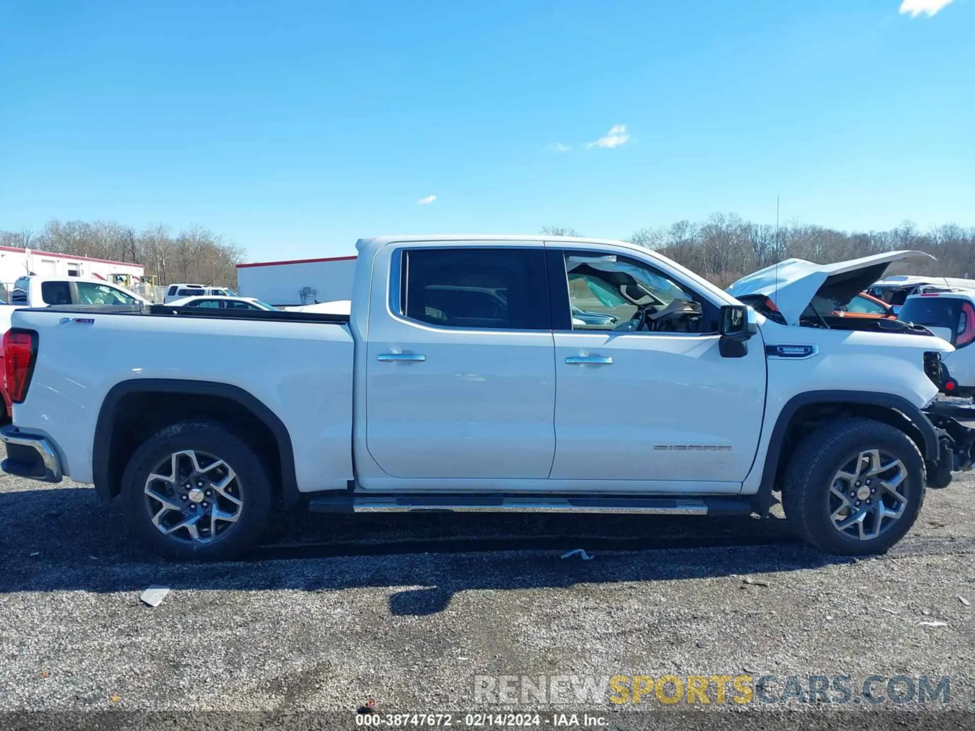 12 Фотография поврежденного автомобиля 1GTUUDE80PZ249576 GMC SIERRA 1500 2023