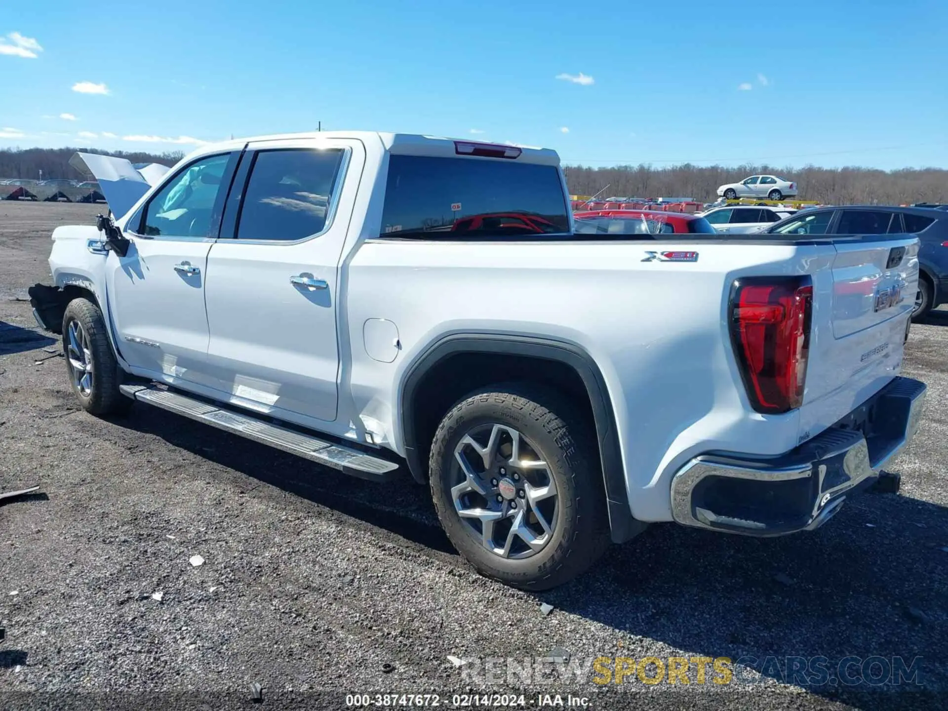 3 Фотография поврежденного автомобиля 1GTUUDE80PZ249576 GMC SIERRA 1500 2023