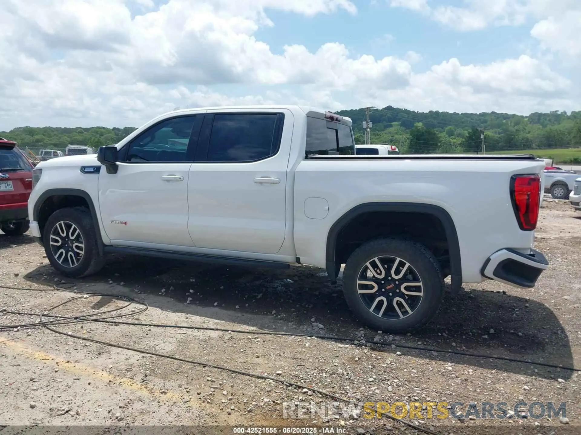 14 Photograph of a damaged car 1GTUUEE87PZ295170 GMC SIERRA 1500 2023