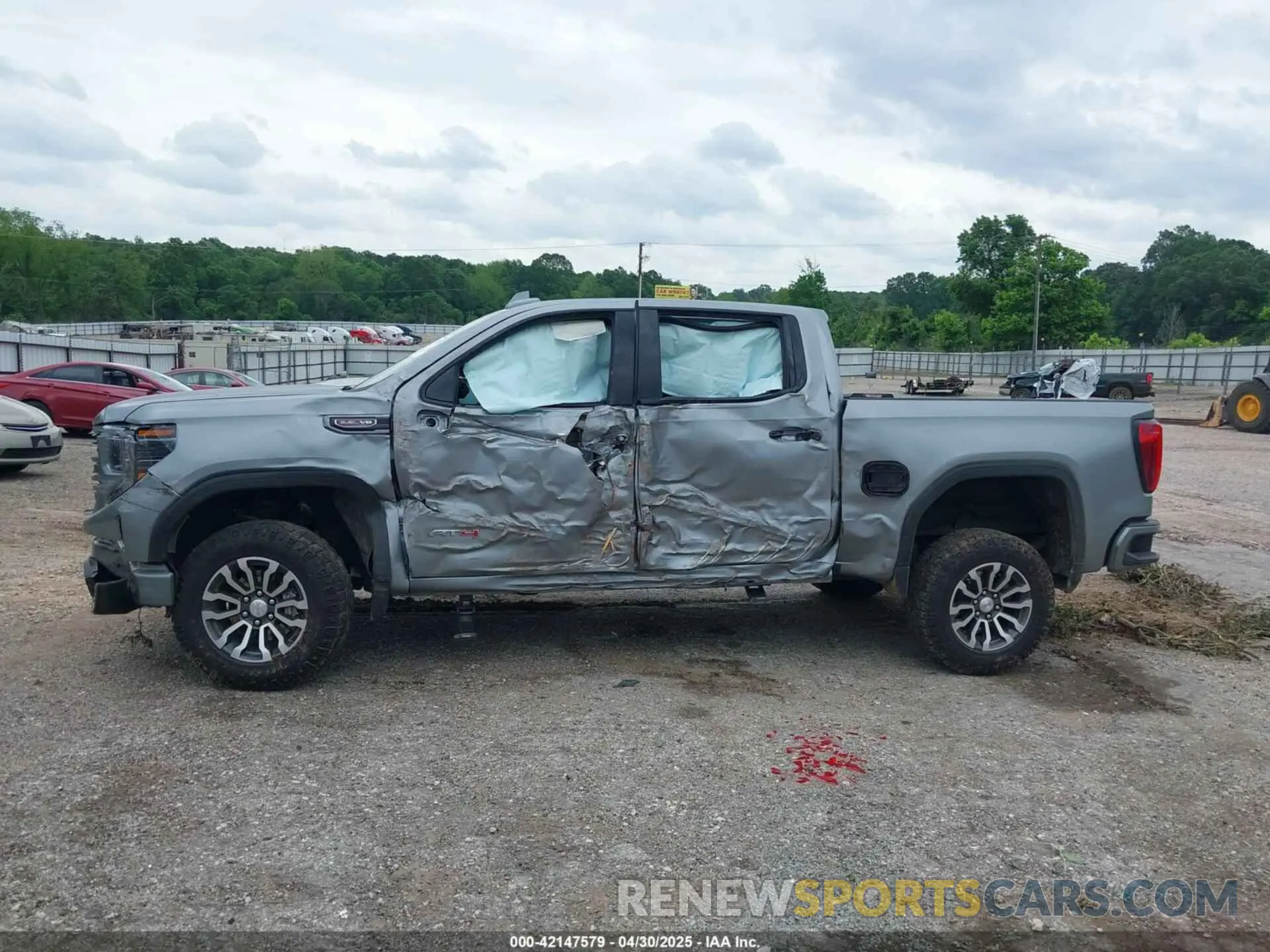 14 Photograph of a damaged car 1GTUUEEL1PZ197840 GMC SIERRA 1500 2023