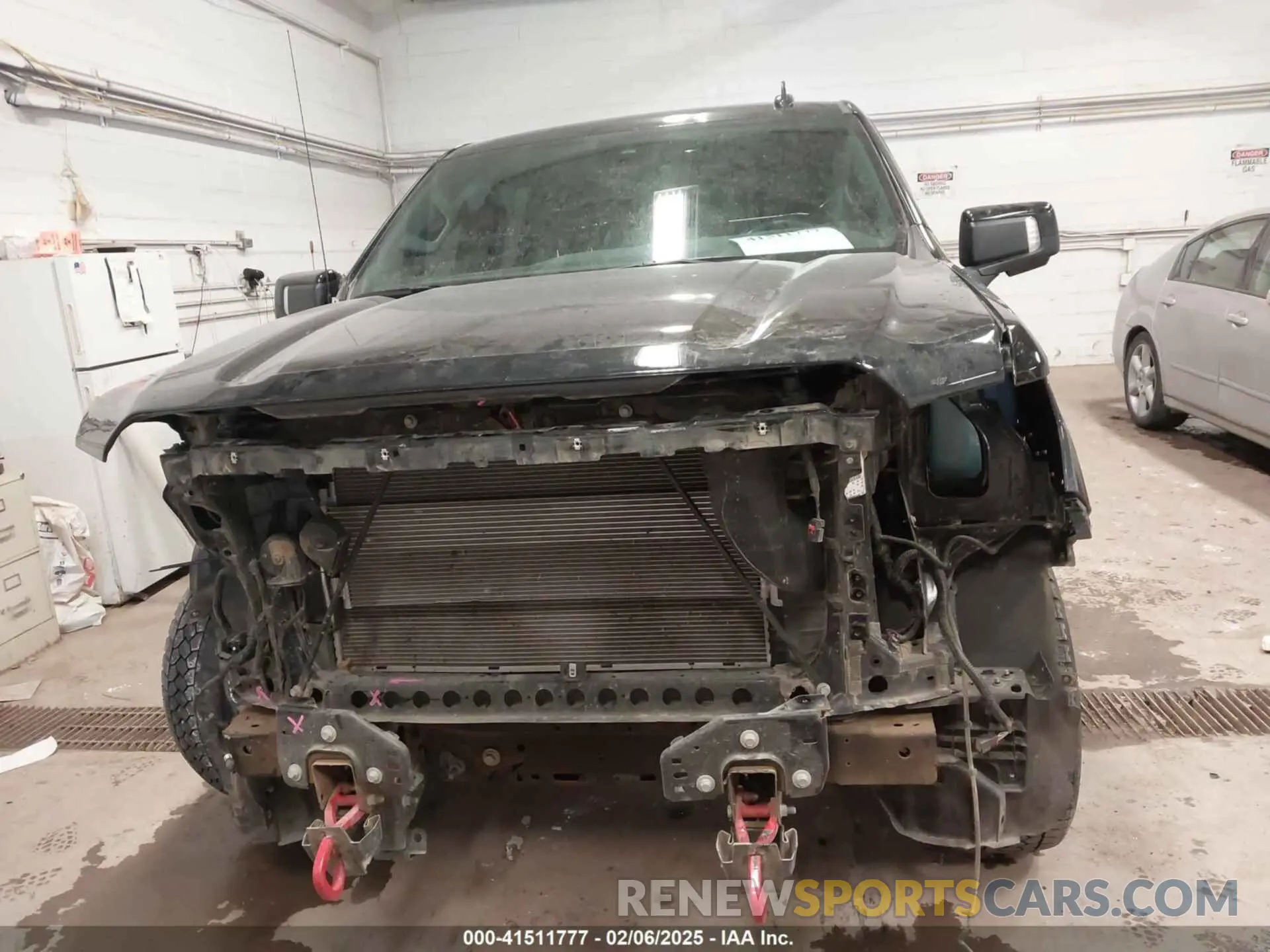 12 Фотография поврежденного автомобиля 1GTUUEEL2PZ261075 GMC SIERRA 1500 2023