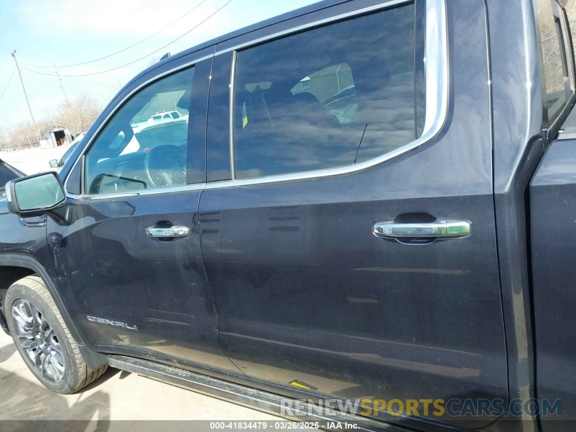 14 Photograph of a damaged car 1GTUUHE89PZ314769 GMC SIERRA 1500 2023