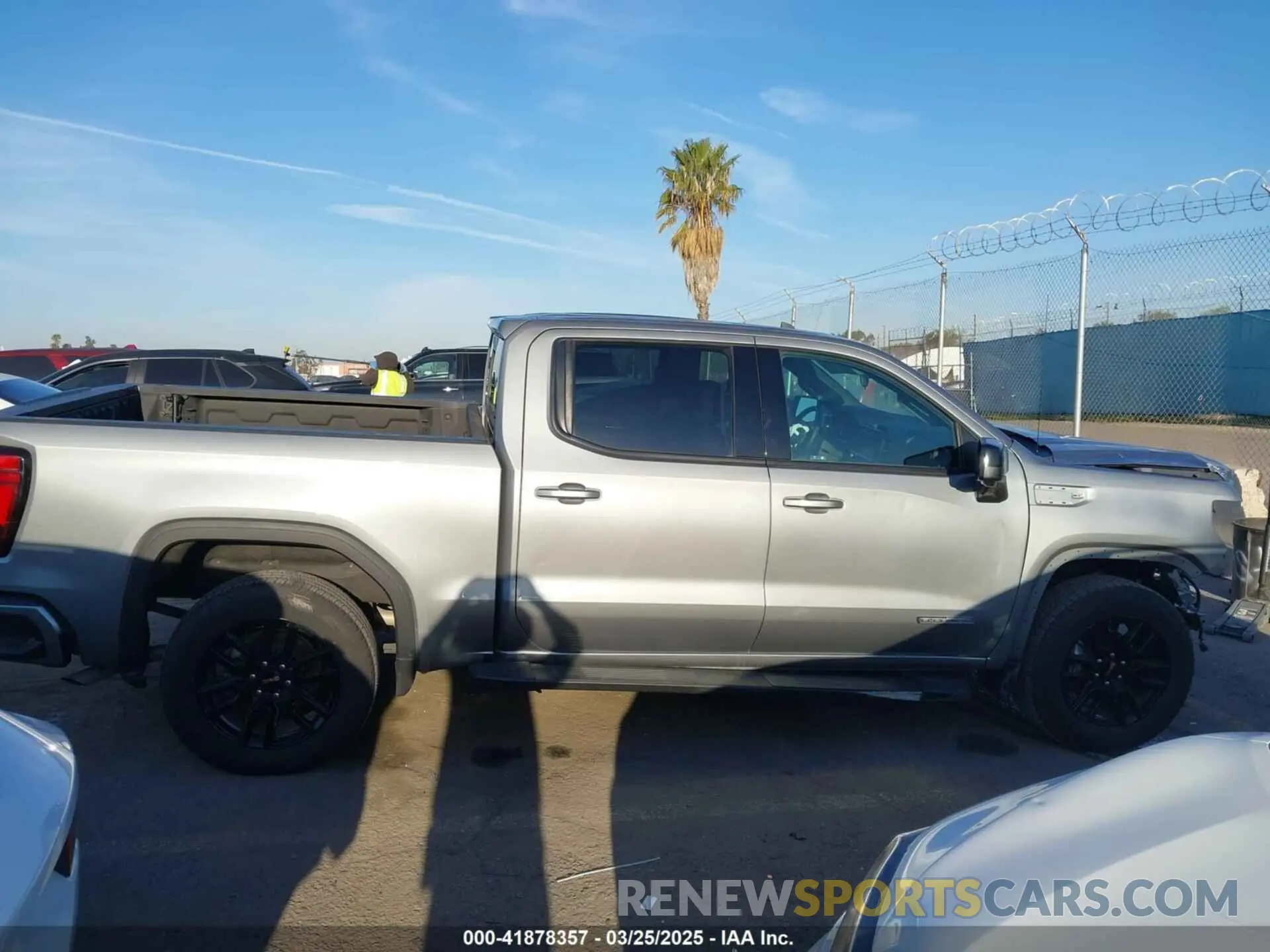 14 Фотография поврежденного автомобиля 3GTPHCED7PG317946 GMC SIERRA 1500 2023