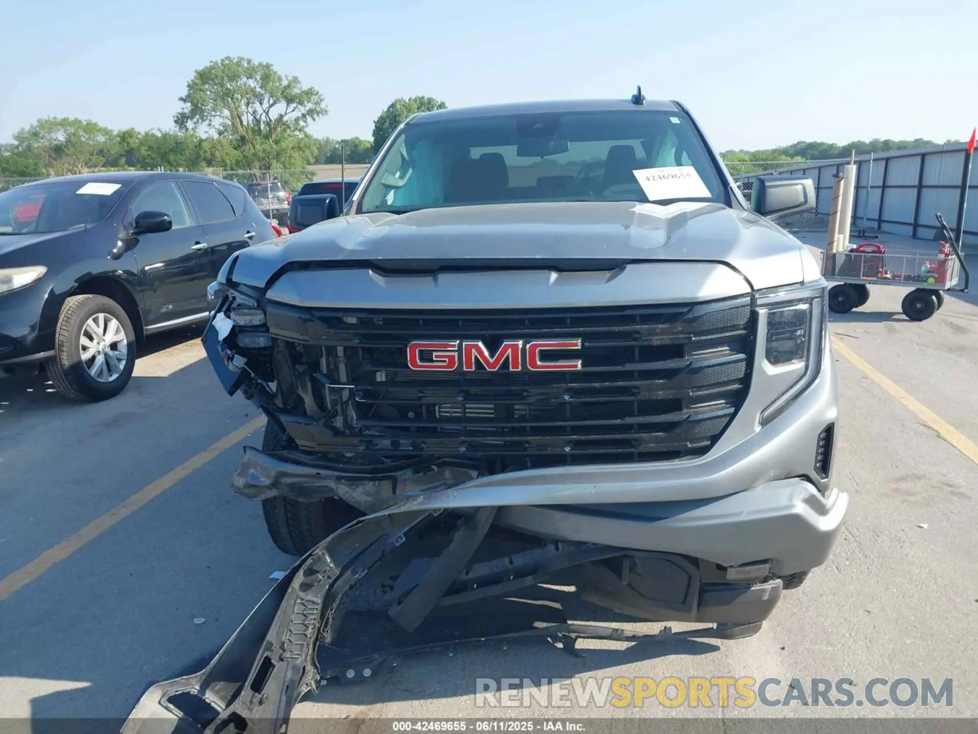 12 Photograph of a damaged car 3GTPUCEK5PG299070 GMC SIERRA 1500 2023