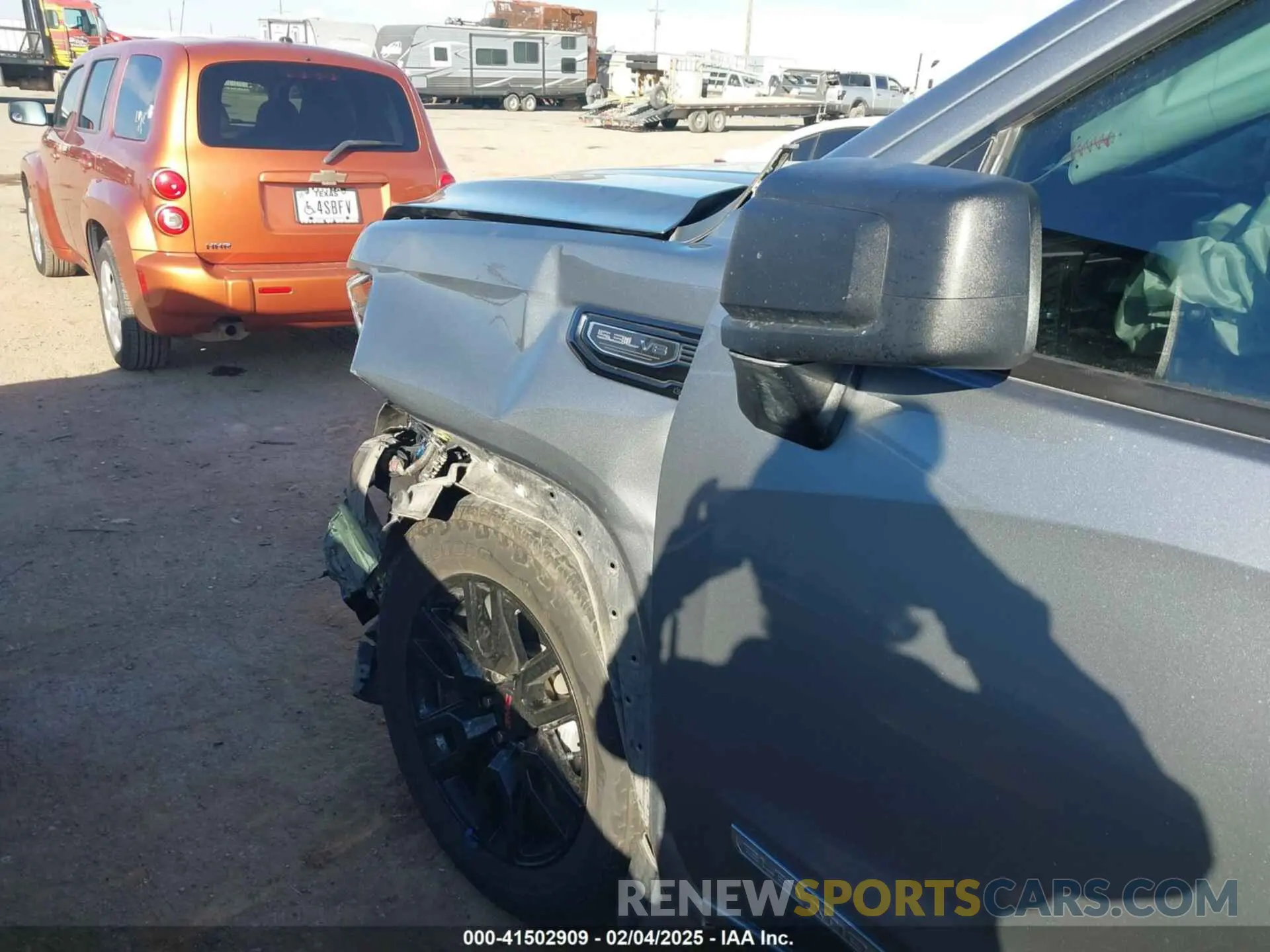 6 Photograph of a damaged car 3GTUUCED9PG162802 GMC SIERRA 1500 2023