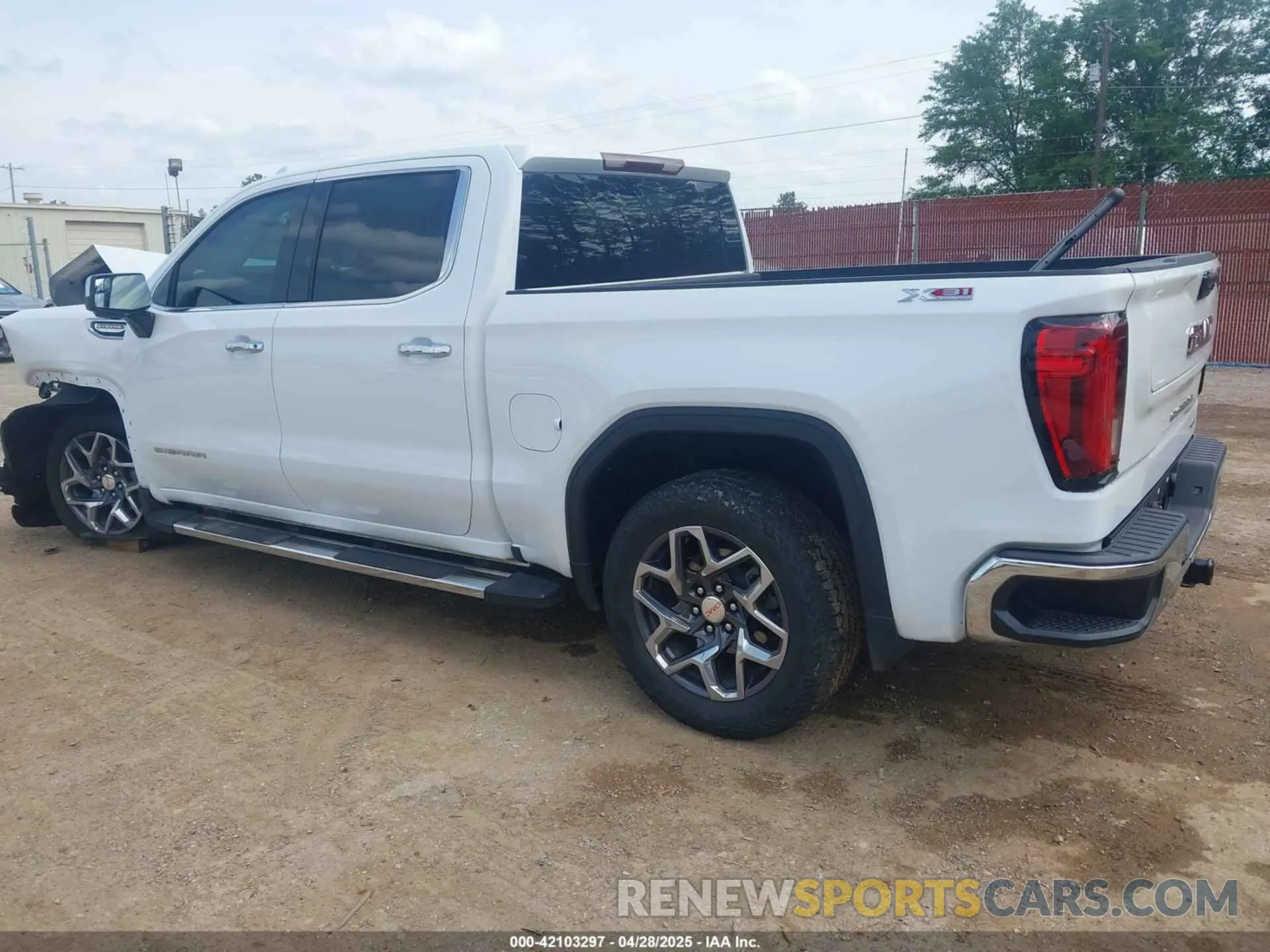 3 Photograph of a damaged car 3GTUUDED5PG155237 GMC SIERRA 1500 2023
