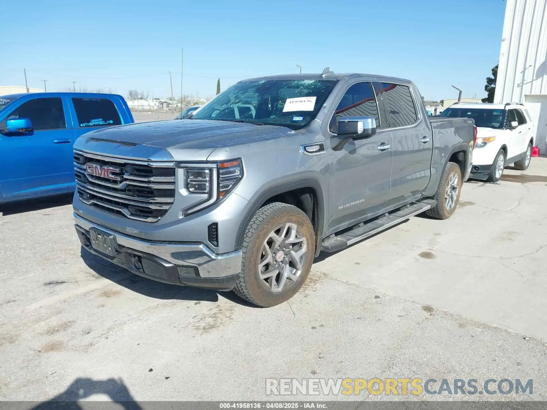 2 Photograph of a damaged car 3GTUUDED8PG186014 GMC SIERRA 1500 2023