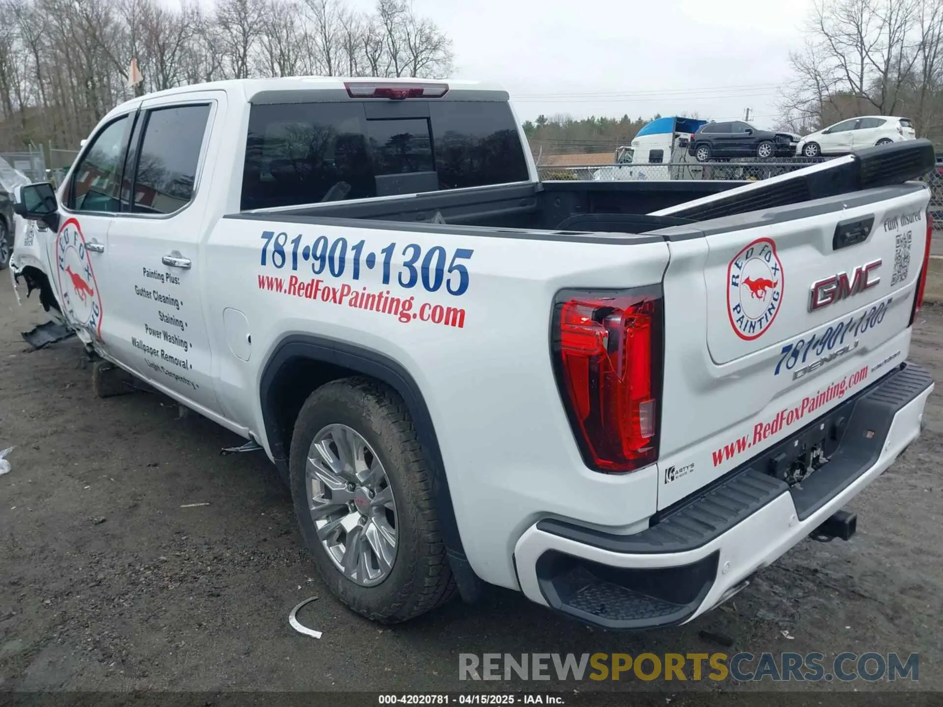3 Photograph of a damaged car 3GTUUGEL1PG364483 GMC SIERRA 1500 2023