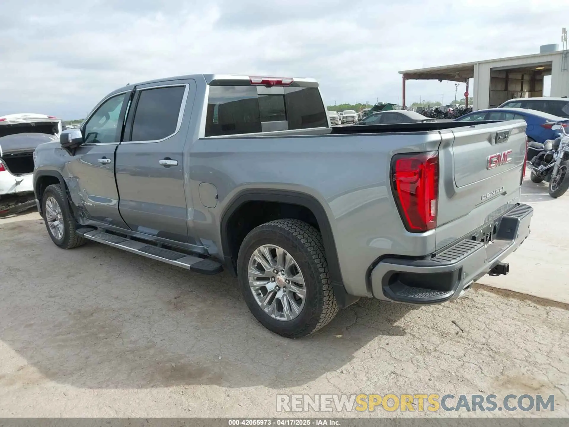 3 Photograph of a damaged car 3GTUUGEL2PG242392 GMC SIERRA 1500 2023