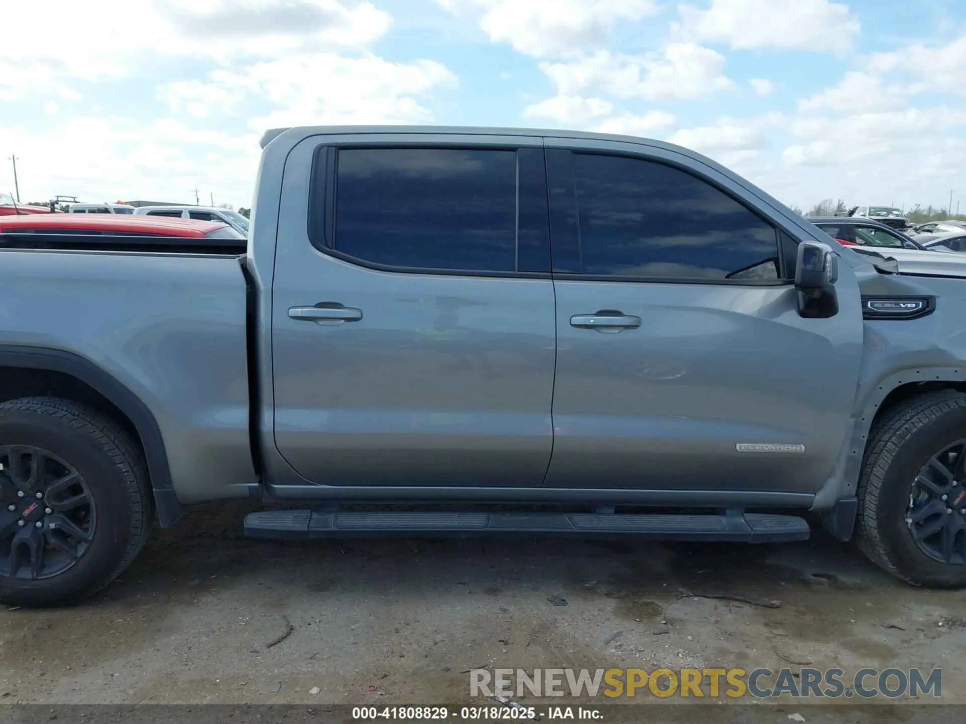 14 Photograph of a damaged car 1GTPHCED1RZ261800 GMC SIERRA 1500 2024