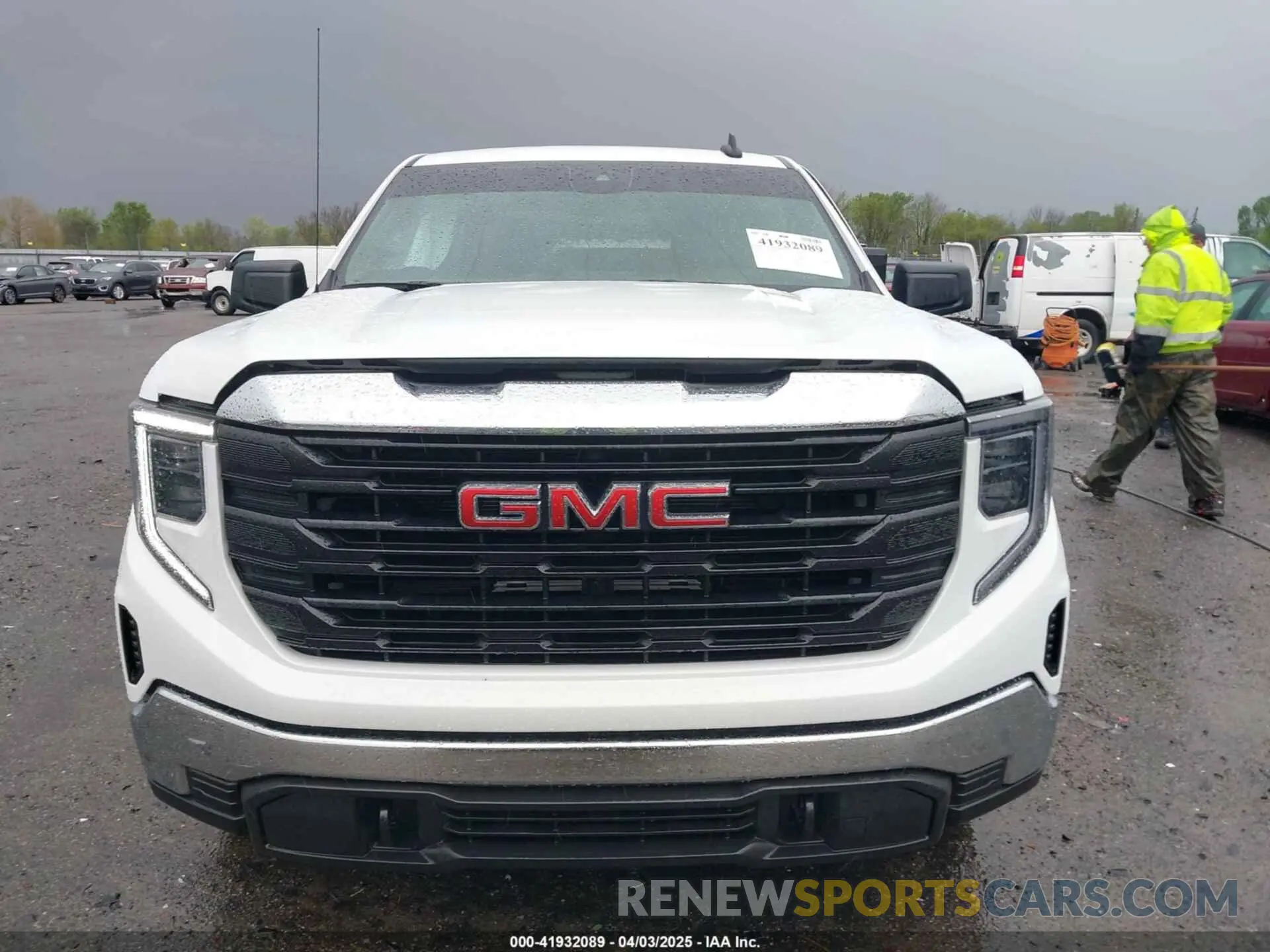 12 Photograph of a damaged car 1GTPUAEK9RZ327024 GMC SIERRA 1500 2024