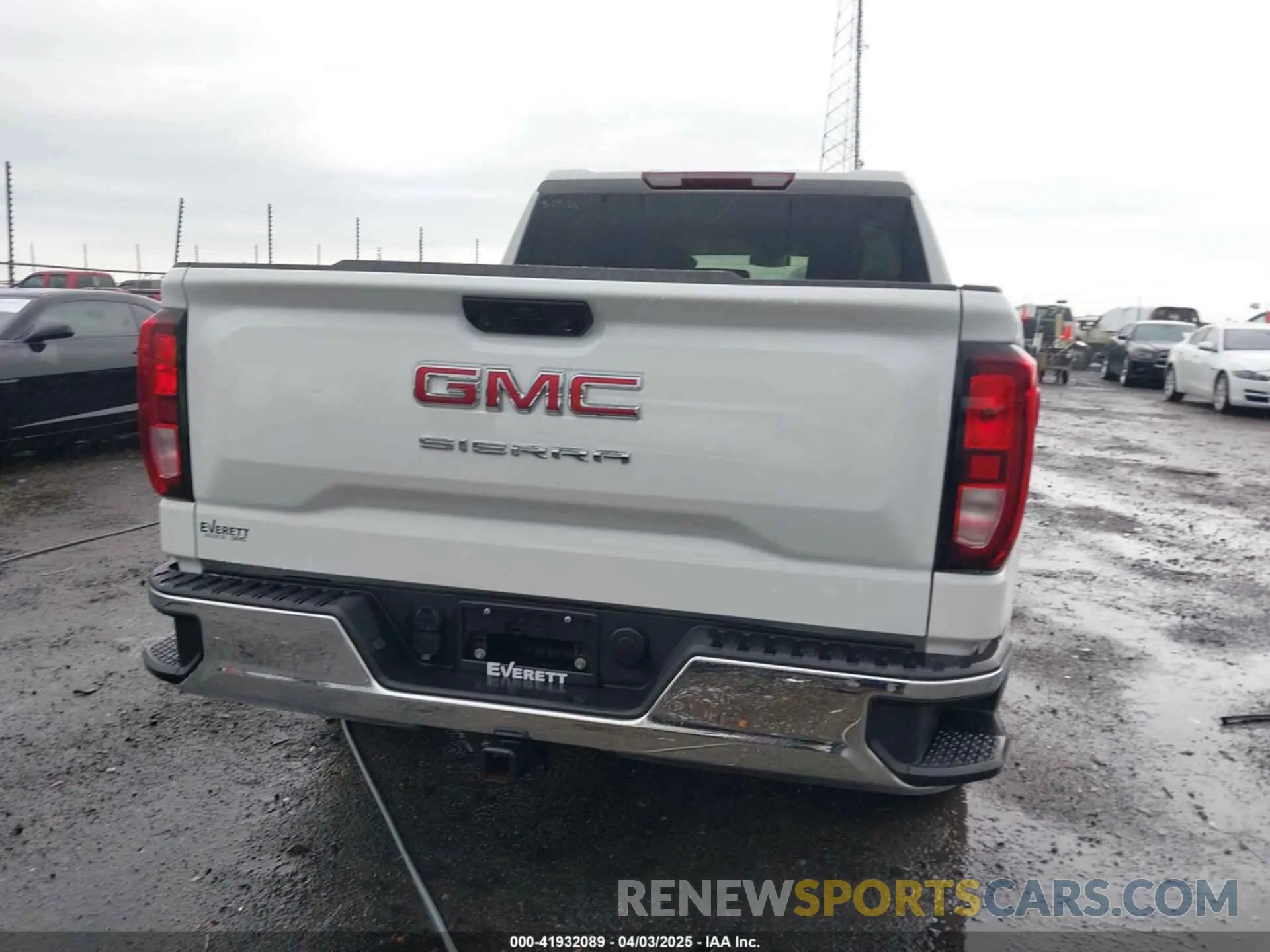 16 Photograph of a damaged car 1GTPUAEK9RZ327024 GMC SIERRA 1500 2024