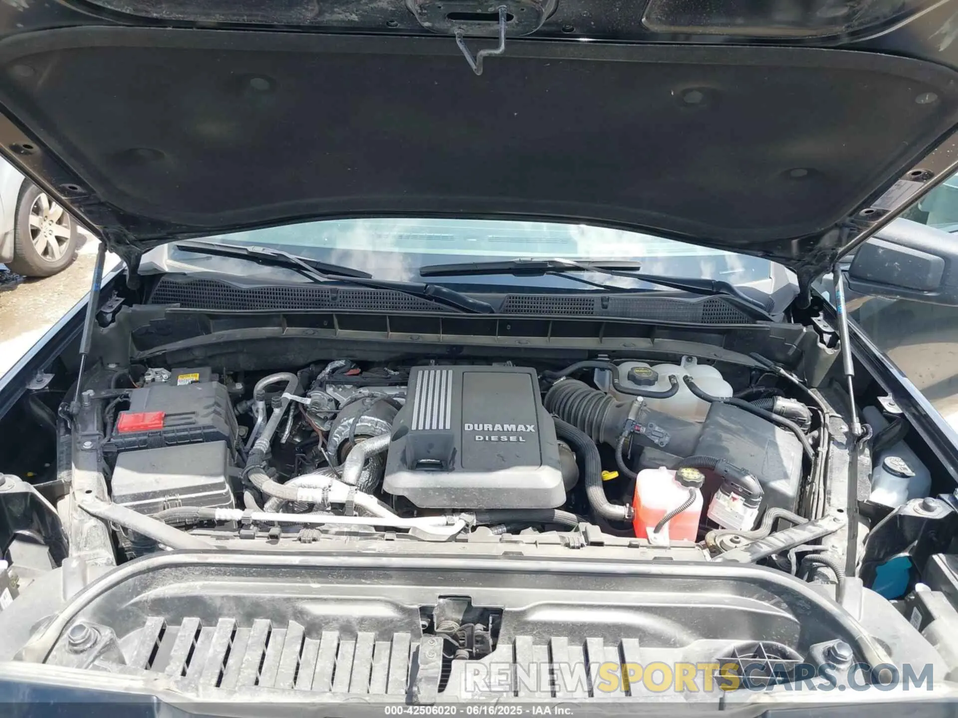 10 Photograph of a damaged car 1GTRHCE83RZ313102 GMC SIERRA 1500 2024
