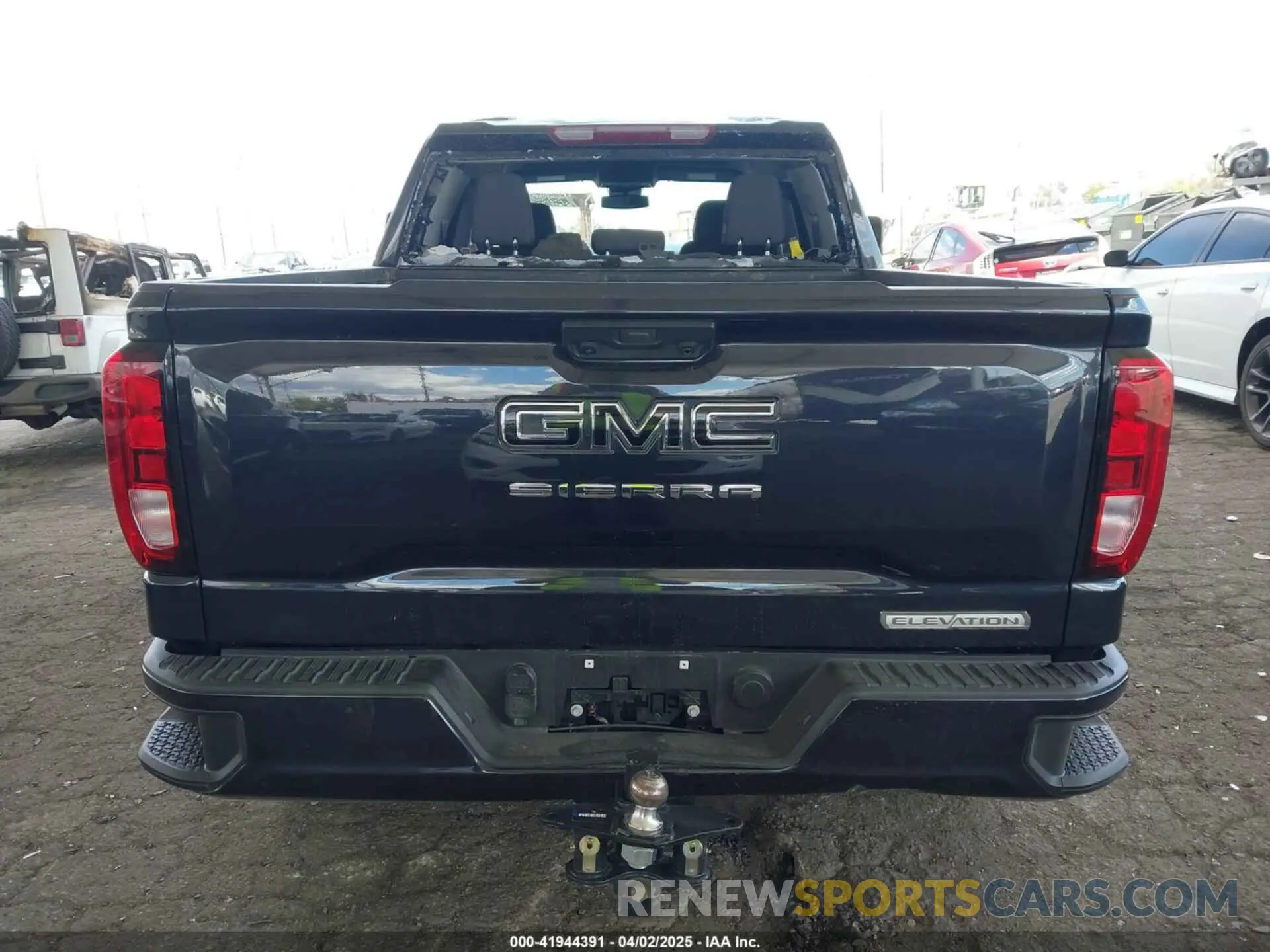 16 Photograph of a damaged car 1GTUUCE8XRZ397408 GMC SIERRA 1500 2024
