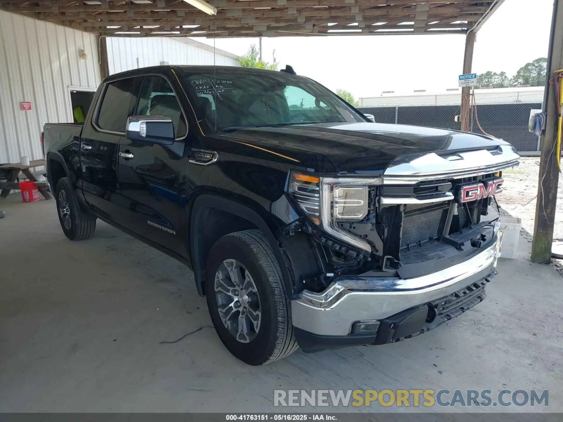 1 Photograph of a damaged car 1GTUUDED0RZ273375 GMC SIERRA 1500 2024
