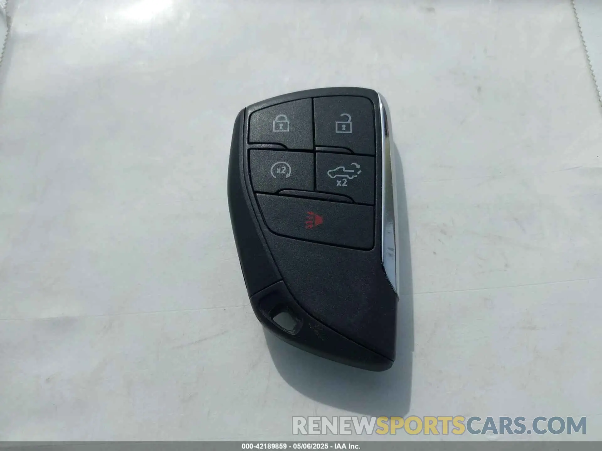 11 Фотография поврежденного автомобиля 1GTUUDED2RZ273264 GMC SIERRA 1500 2024