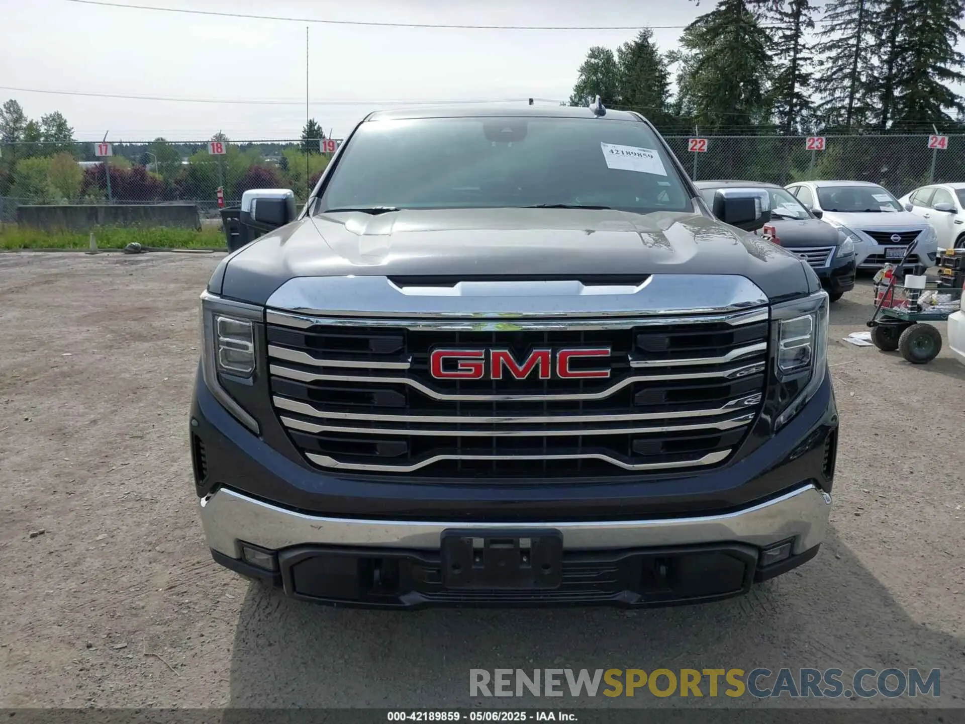 12 Фотография поврежденного автомобиля 1GTUUDED2RZ273264 GMC SIERRA 1500 2024