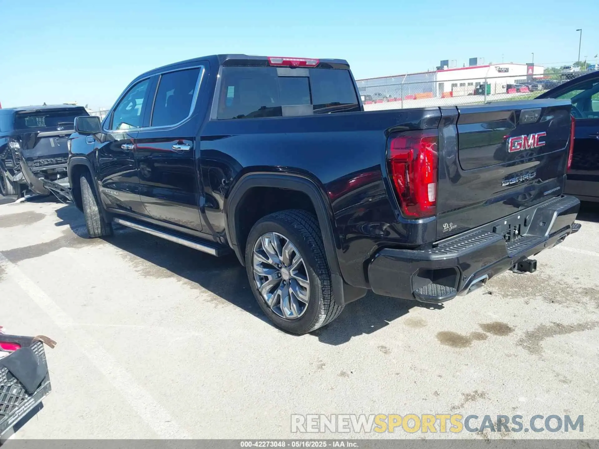3 Фотография поврежденного автомобиля 1GTUUGEL3RZ370028 GMC SIERRA 1500 2024
