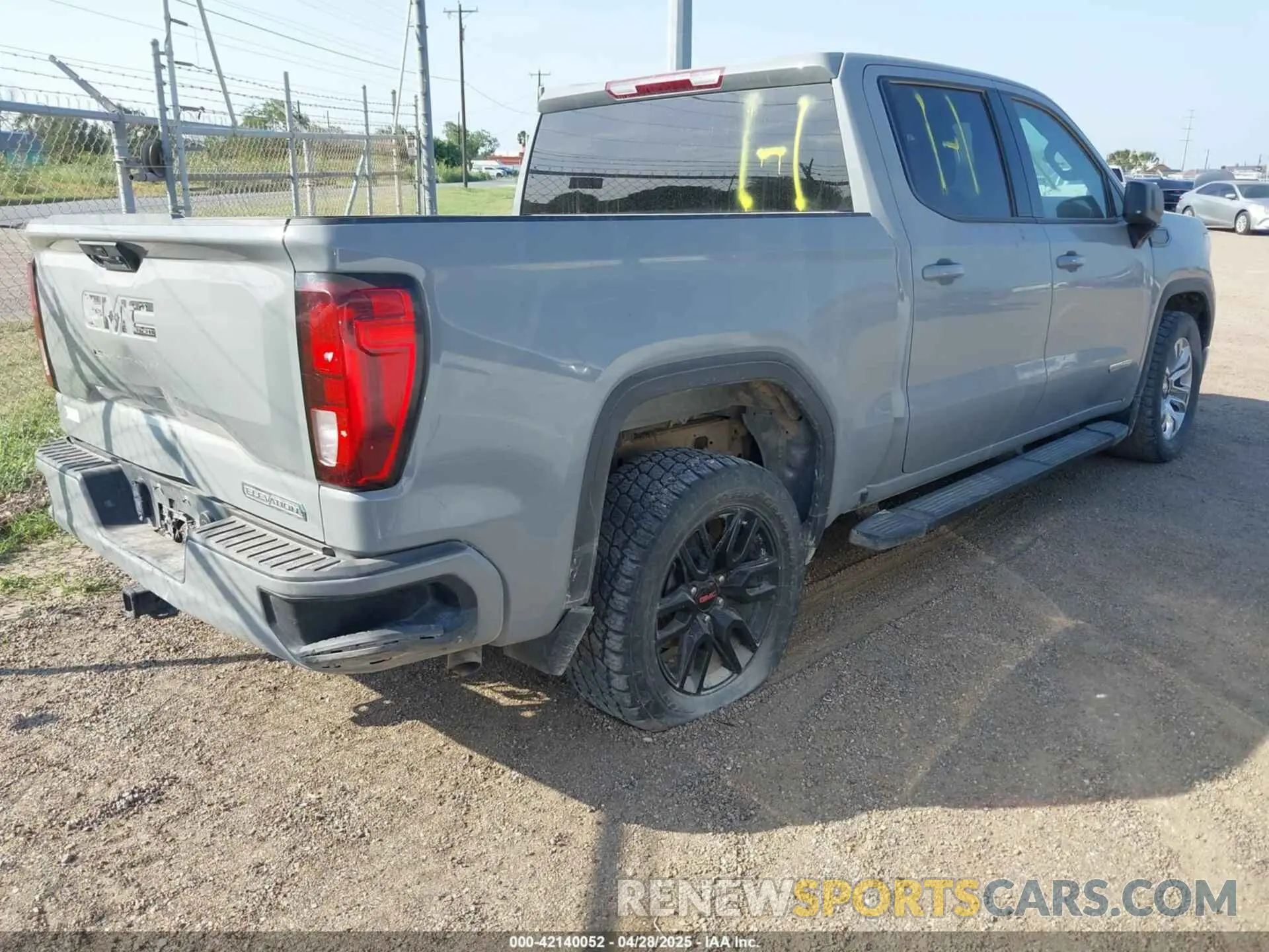 4 Photograph of a damaged car 3GTPHCEKXRG296415 GMC SIERRA 1500 2024
