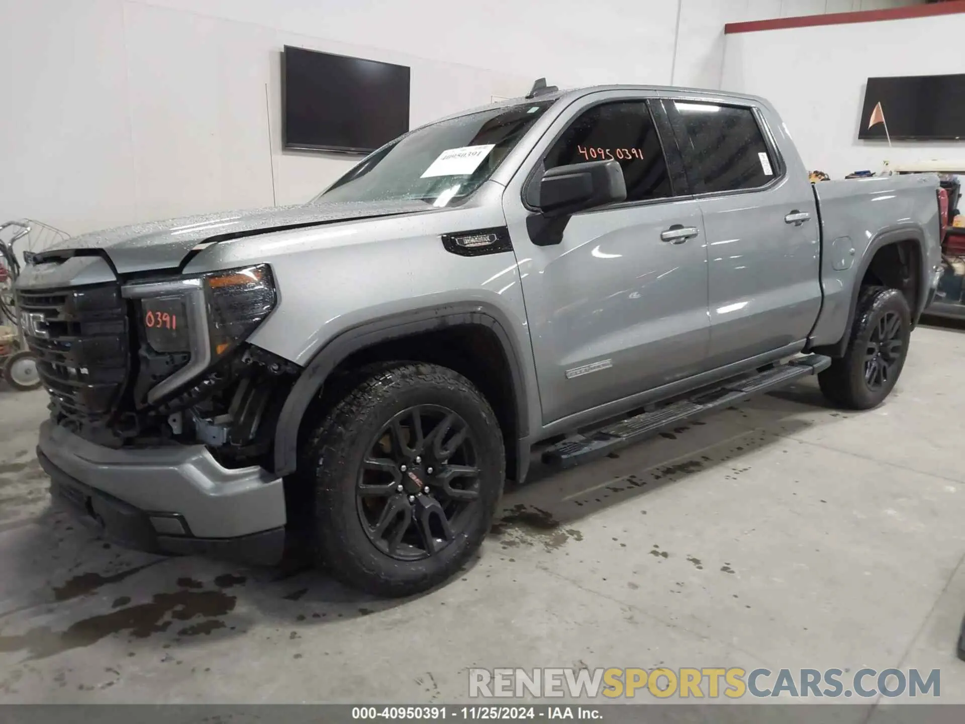 2 Photograph of a damaged car 3GTUUCE87RG155370 GMC SIERRA 1500 2024