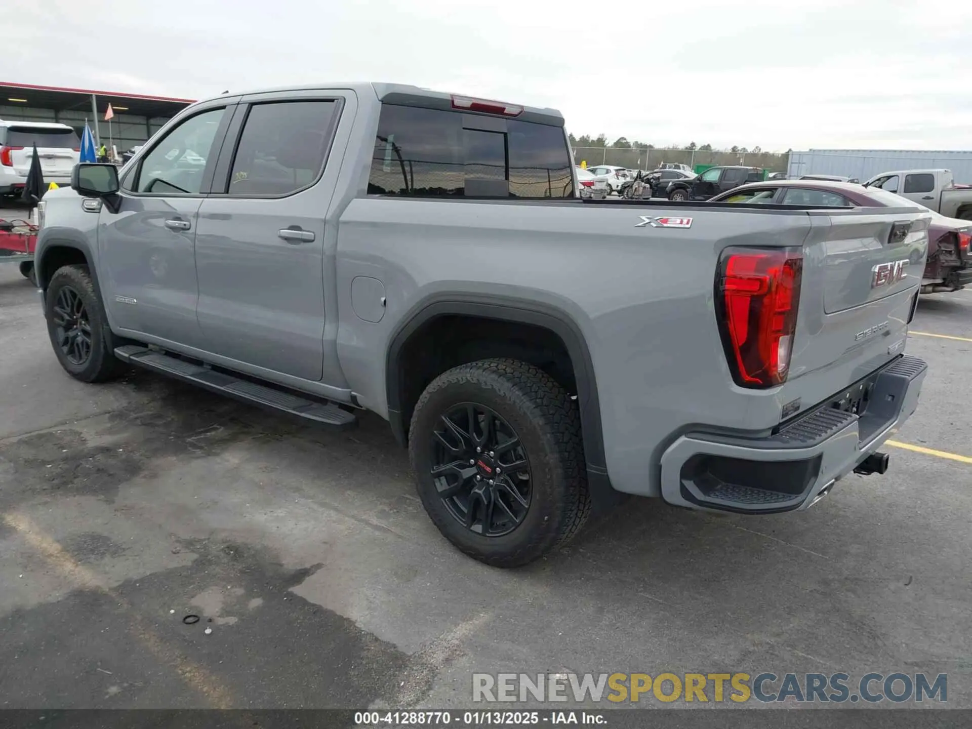 3 Photograph of a damaged car 3GTUUCED8RG329623 GMC SIERRA 1500 2024