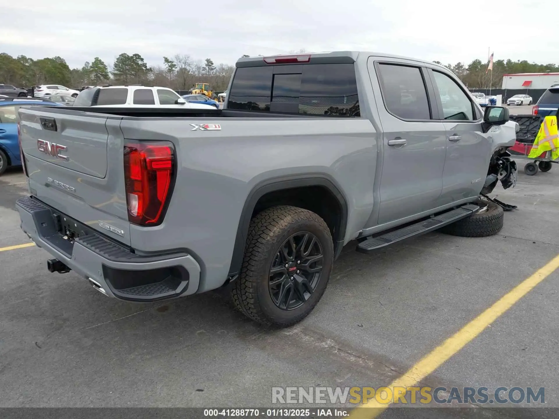 4 Photograph of a damaged car 3GTUUCED8RG329623 GMC SIERRA 1500 2024