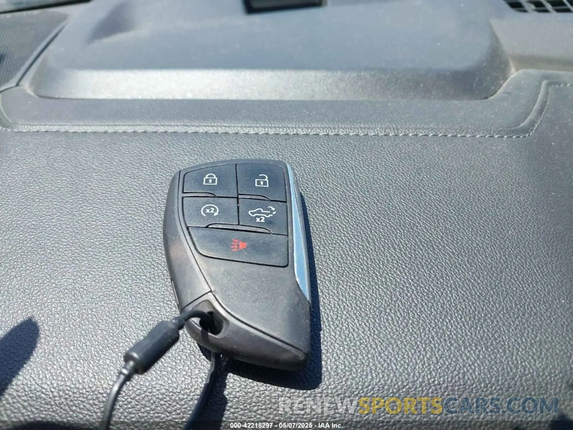 11 Фотография поврежденного автомобиля 3GTUUDED3RG142439 GMC SIERRA 1500 2024