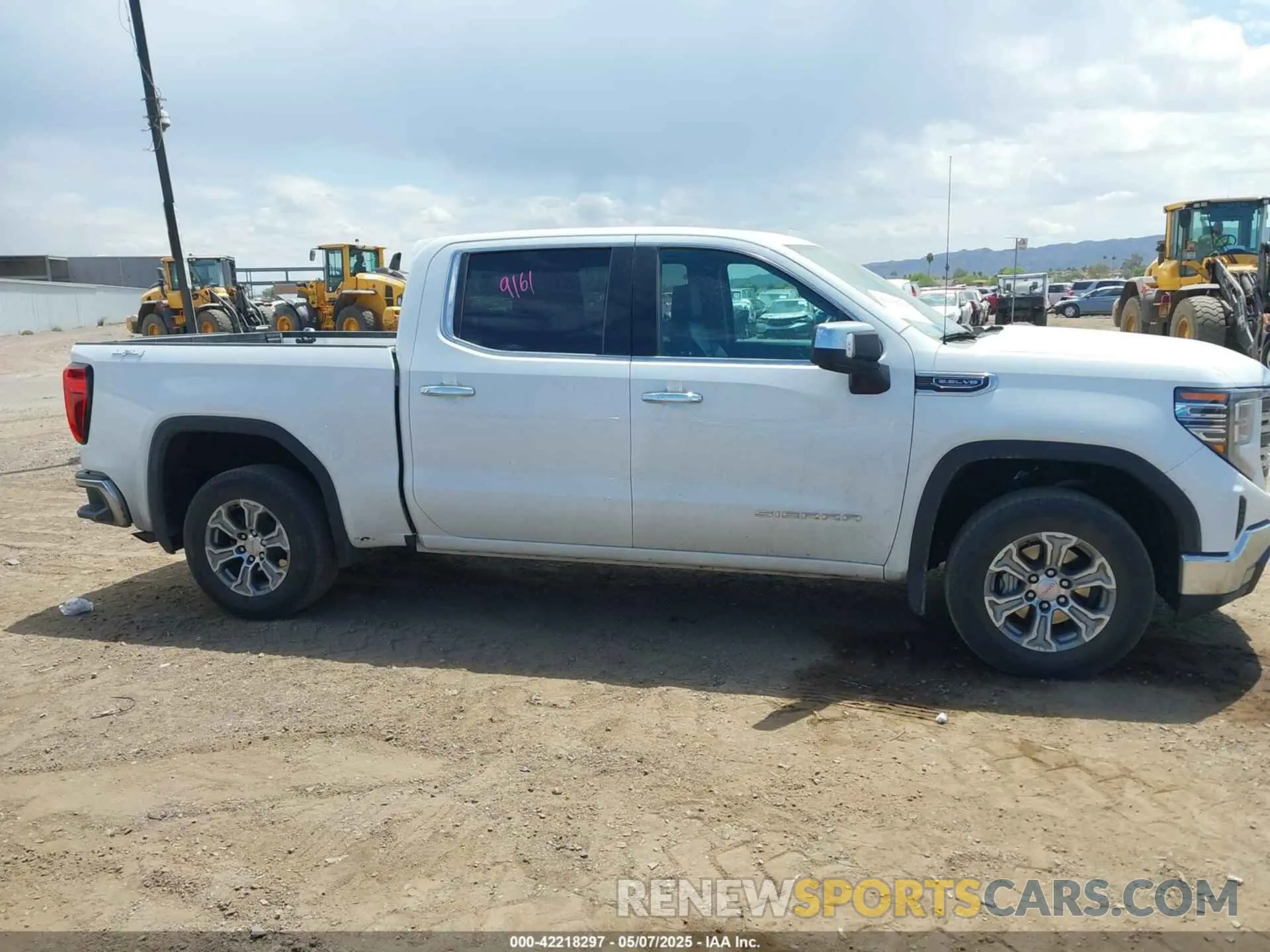 13 Фотография поврежденного автомобиля 3GTUUDED3RG142439 GMC SIERRA 1500 2024