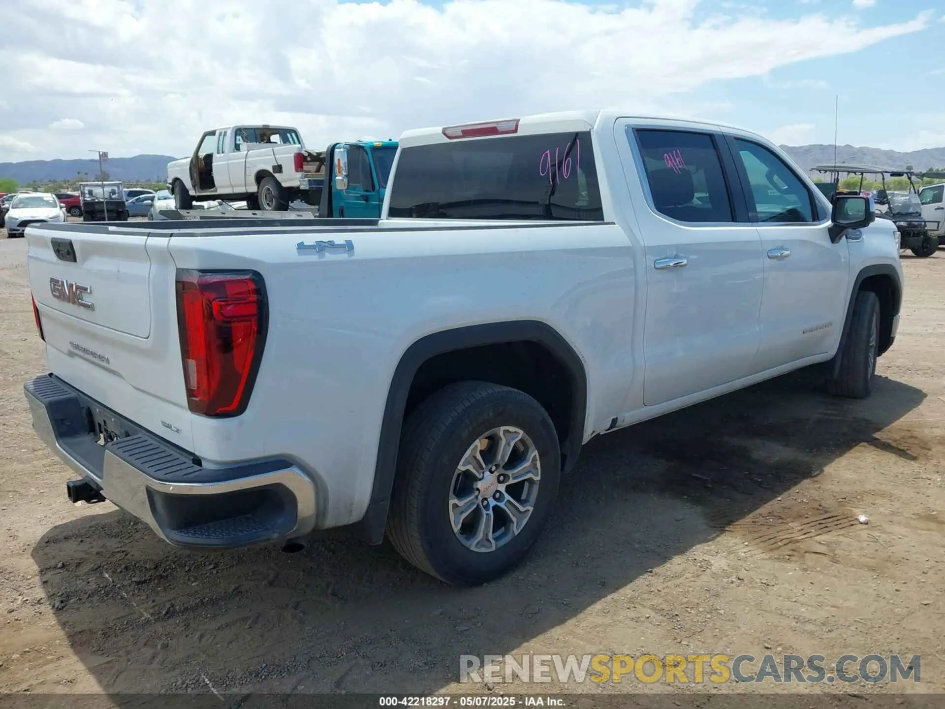 4 Фотография поврежденного автомобиля 3GTUUDED3RG142439 GMC SIERRA 1500 2024