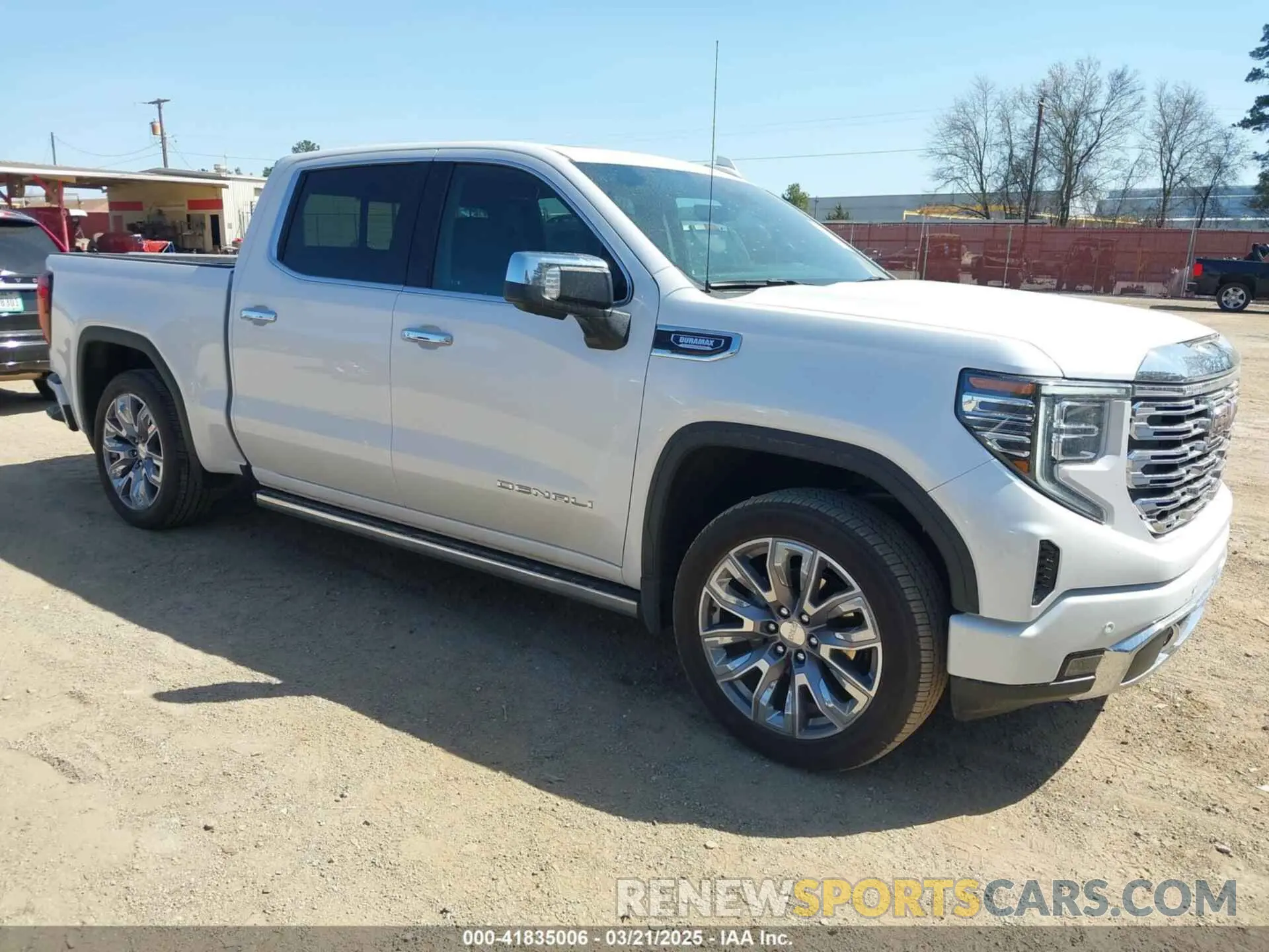 1 Photograph of a damaged car 3GTUUGE81RG463237 GMC SIERRA 1500 2024