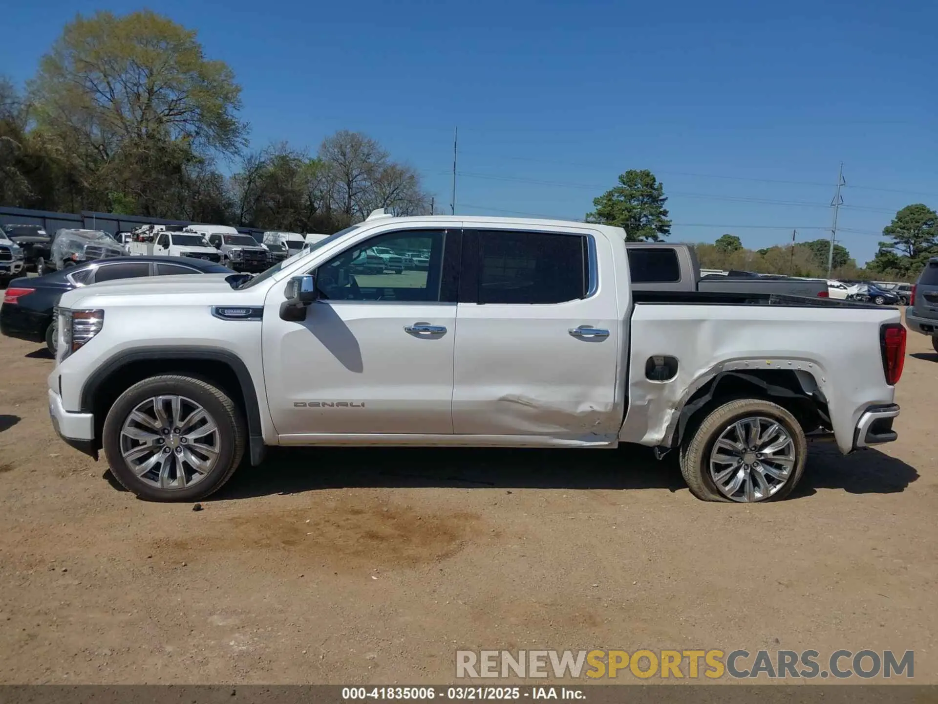 6 Photograph of a damaged car 3GTUUGE81RG463237 GMC SIERRA 1500 2024