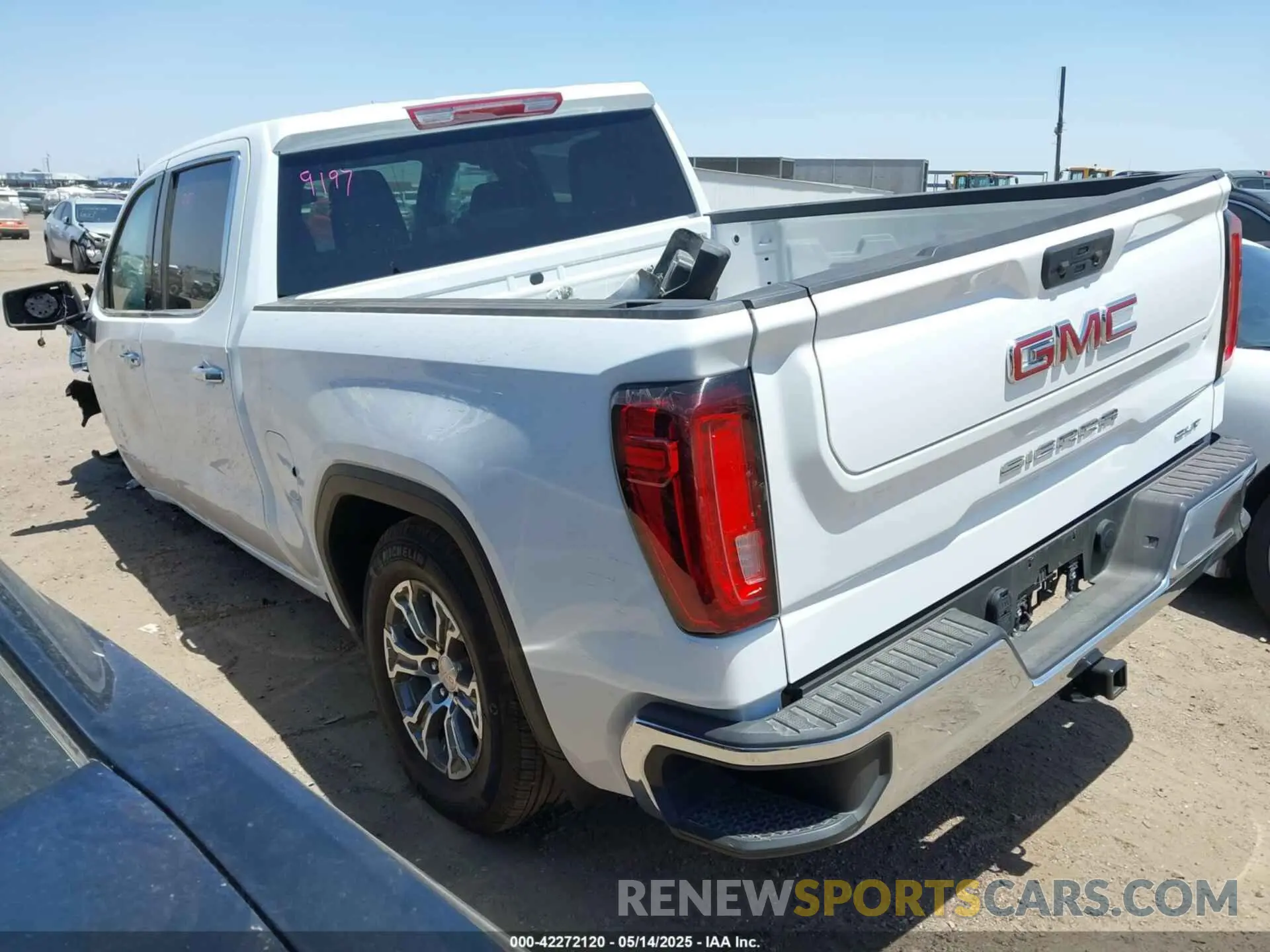 3 Photograph of a damaged car 1GTPHDED1SZ130054 GMC SIERRA 1500 2025