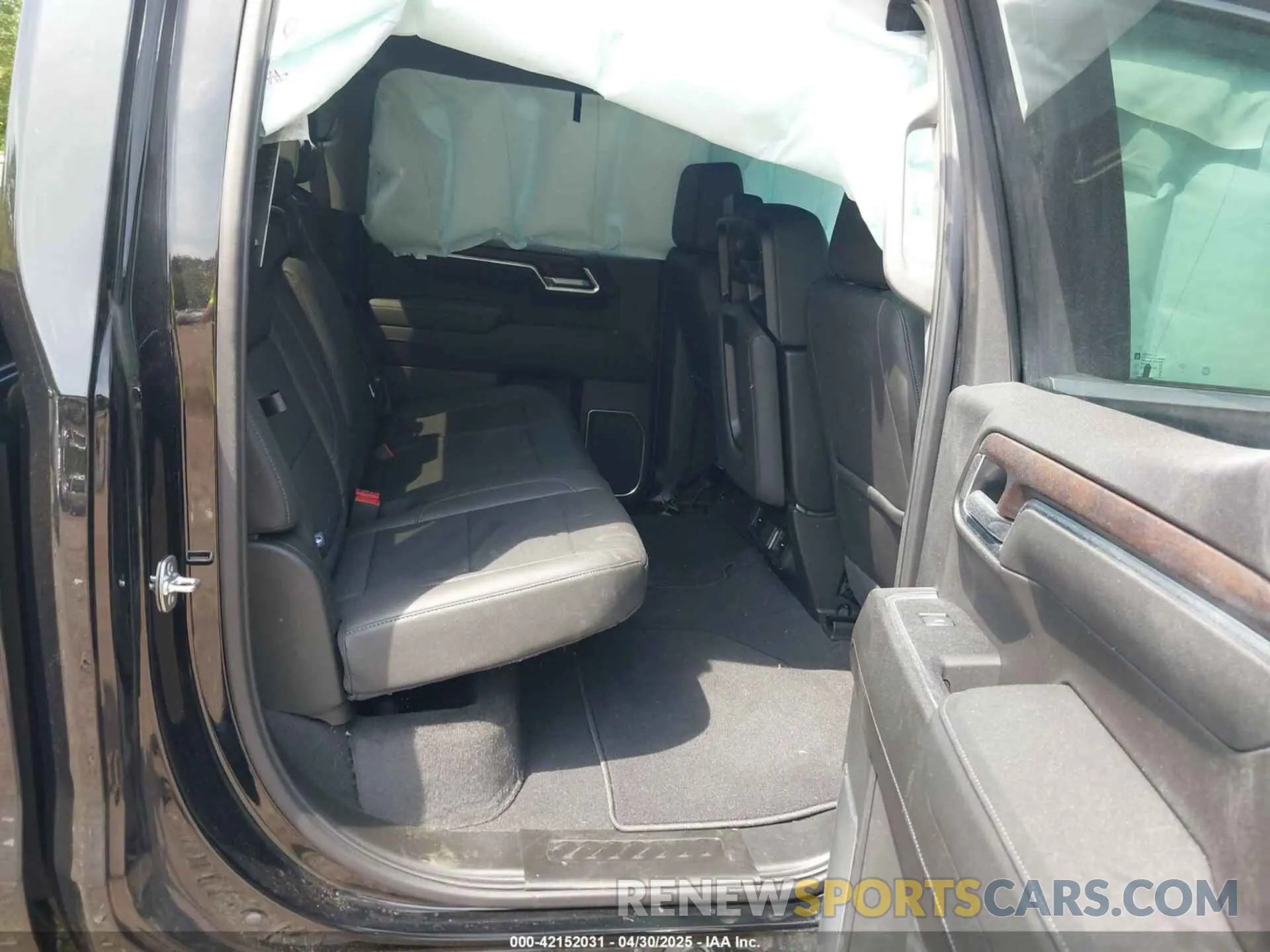 8 Фотография поврежденного автомобиля 1GTPHDED8SZ131752 GMC SIERRA 1500 2025