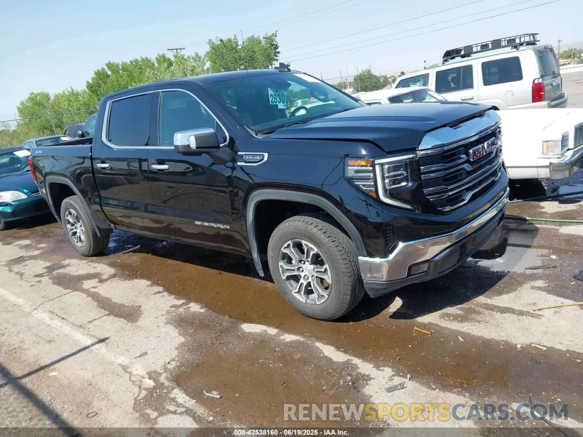 1 Photograph of a damaged car 1GTUUDED1SZ175400 GMC SIERRA 1500 2025