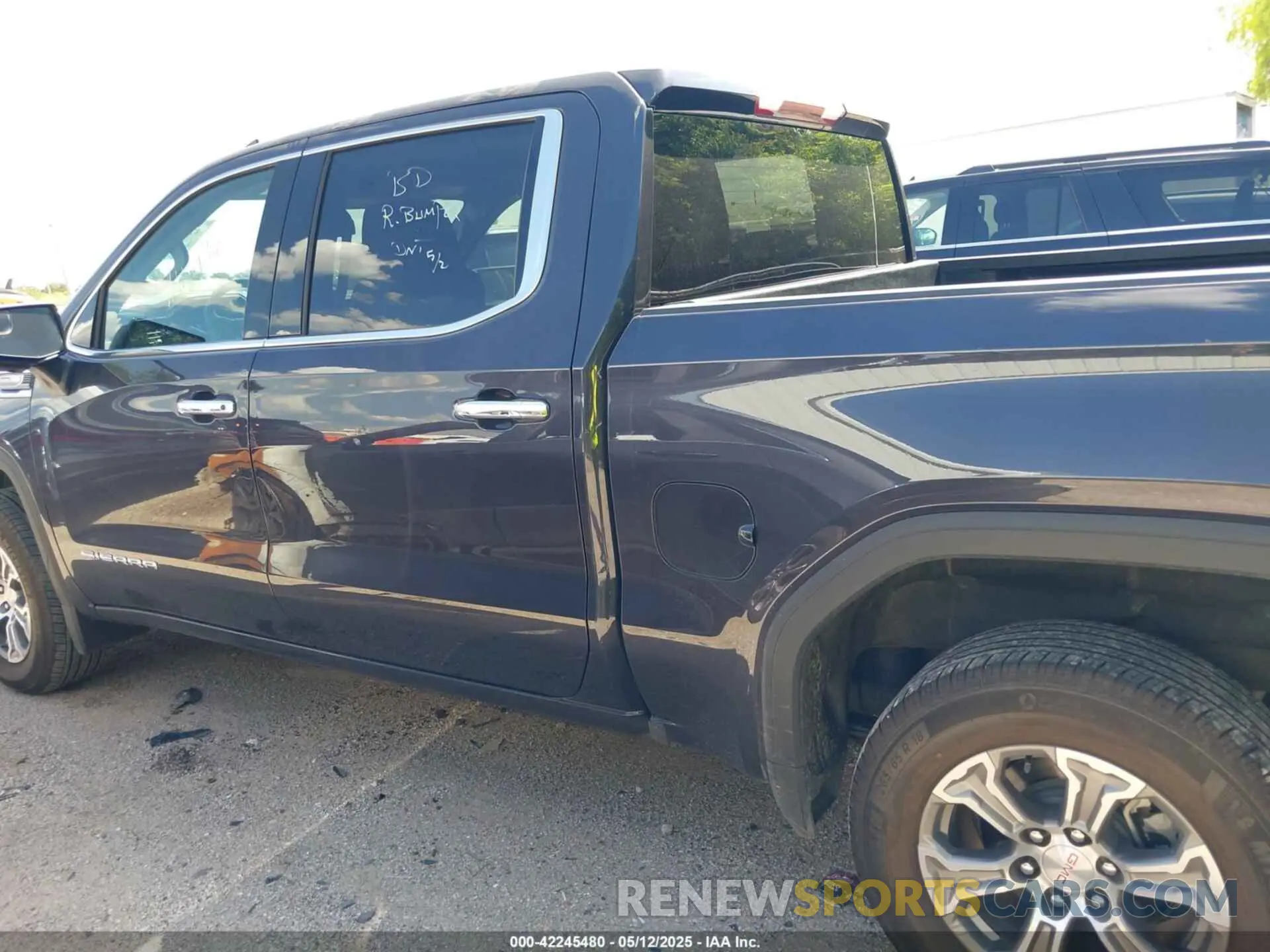14 Фотография поврежденного автомобиля 3GTPHDED0SG204712 GMC SIERRA 1500 2025