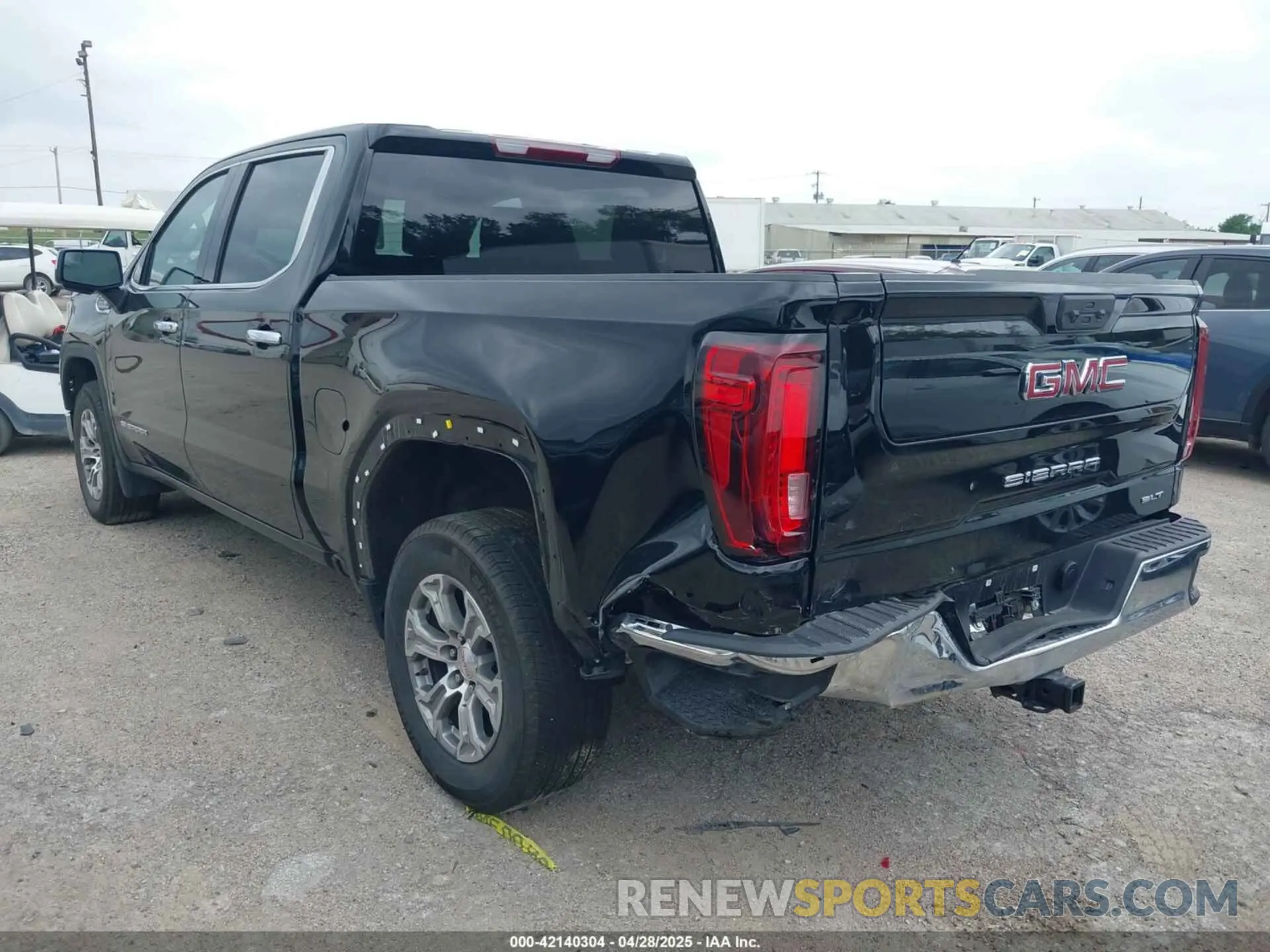 3 Фотография поврежденного автомобиля 3GTPHDED1SG178704 GMC SIERRA 1500 2025