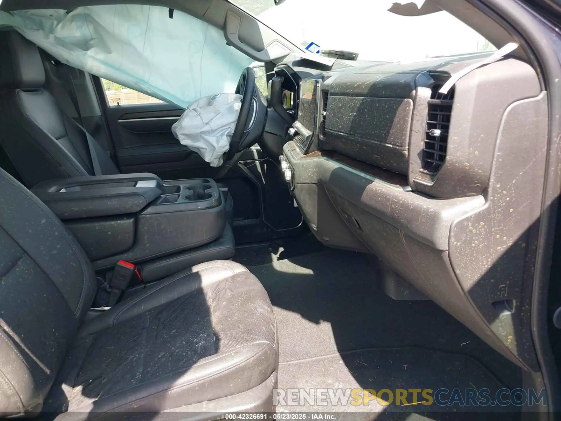 5 Фотография поврежденного автомобиля 3GTPHDED7SG246052 GMC SIERRA 1500 2025