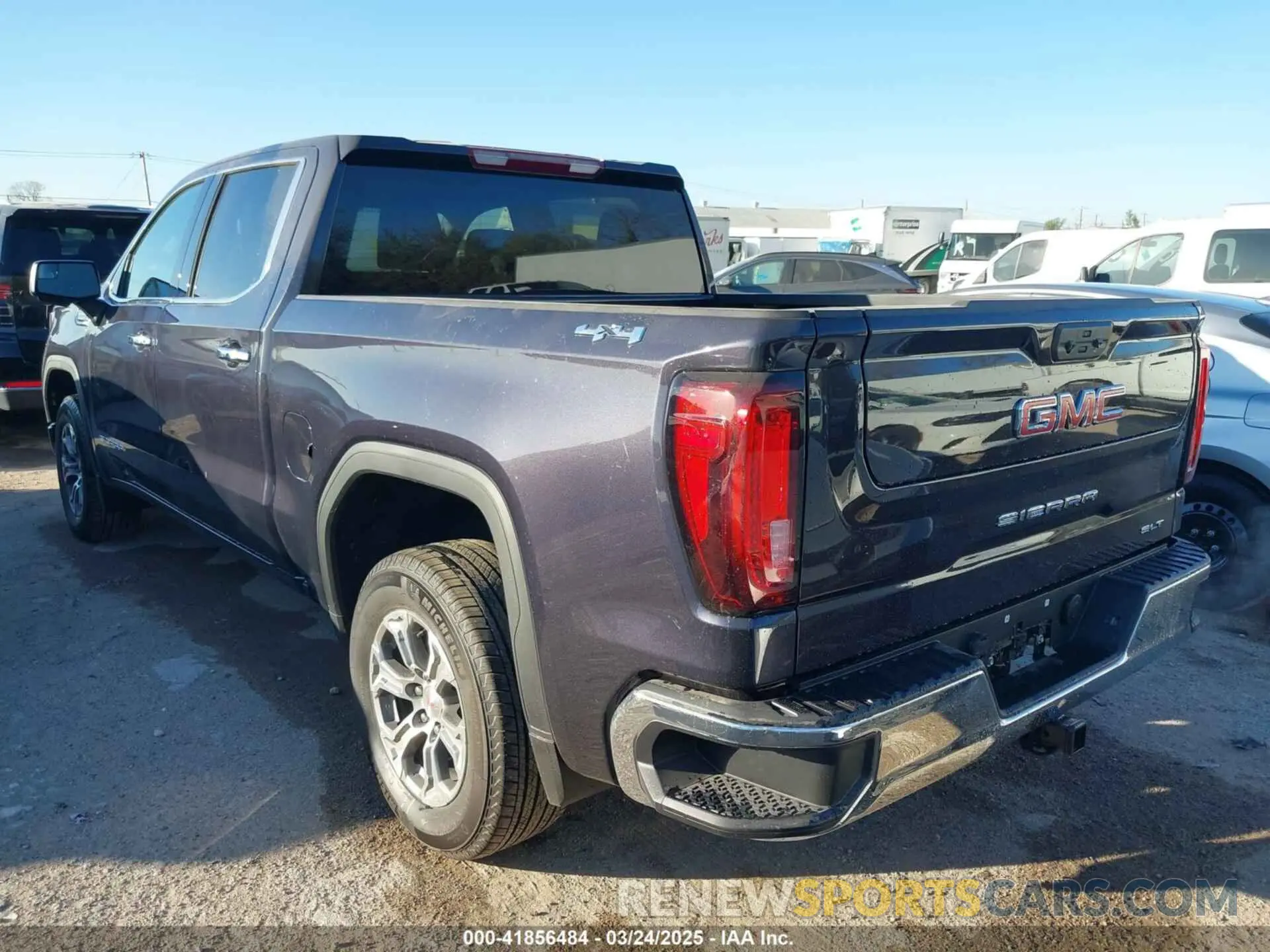 3 Фотография поврежденного автомобиля 3GTUUDED7SG248074 GMC SIERRA 1500 2025