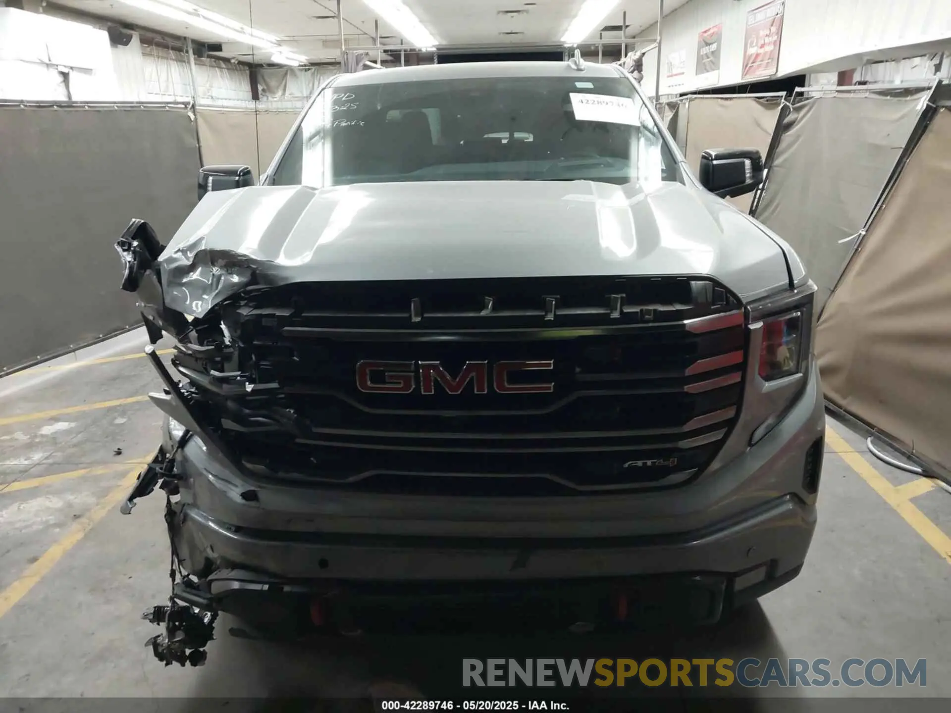12 Photograph of a damaged car 3GTUUEE86SG154454 GMC SIERRA 1500 2025