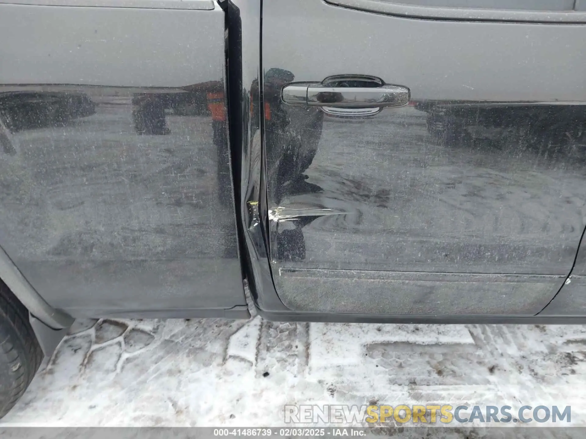 17 Photograph of a damaged car 2GTV2LEC2K1216153 GMC SIERRA 1500 LIMITED 2019