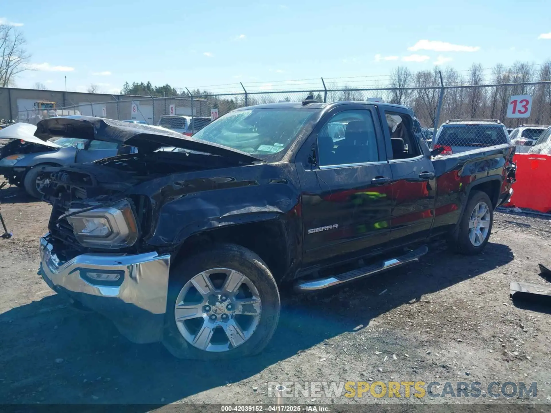 2 Фотография поврежденного автомобиля 2GTV2MEC5K1105649 GMC SIERRA 1500 LIMITED 2019
