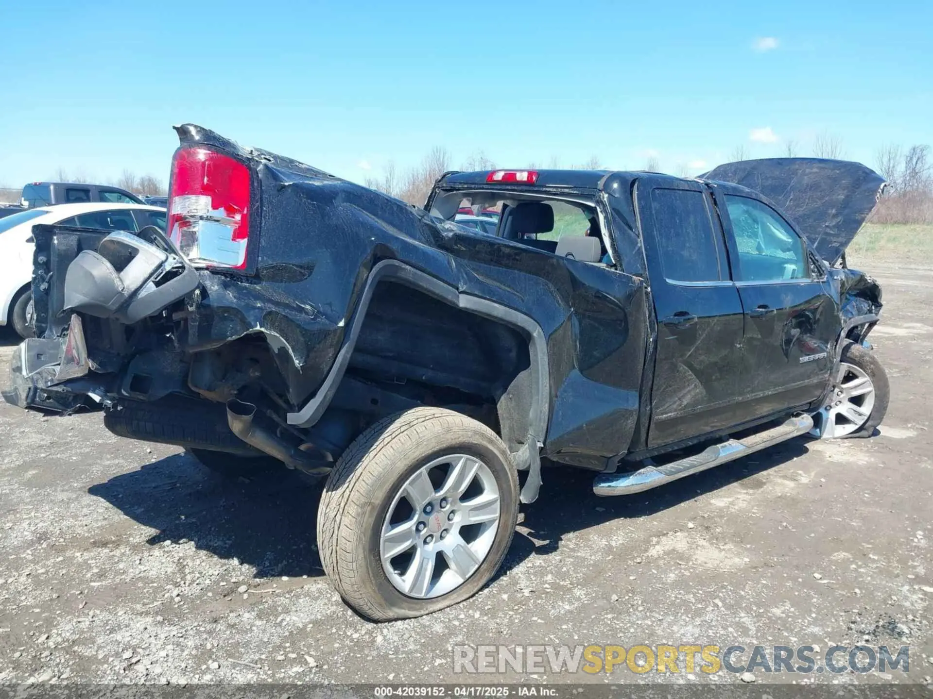 4 Фотография поврежденного автомобиля 2GTV2MEC5K1105649 GMC SIERRA 1500 LIMITED 2019