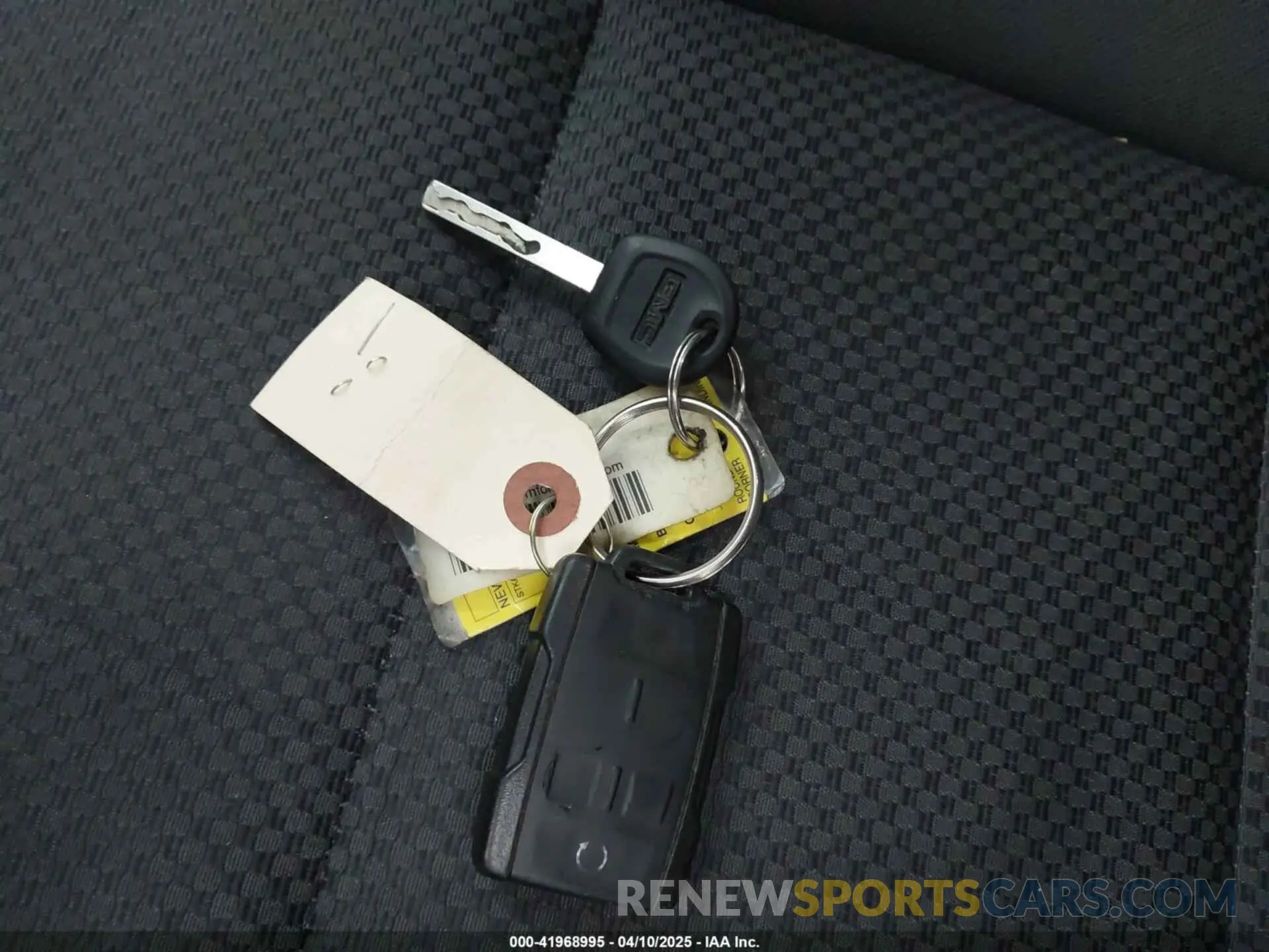 11 Photograph of a damaged car 2GTV2MEC9K1189006 GMC SIERRA 1500 LIMITED 2019