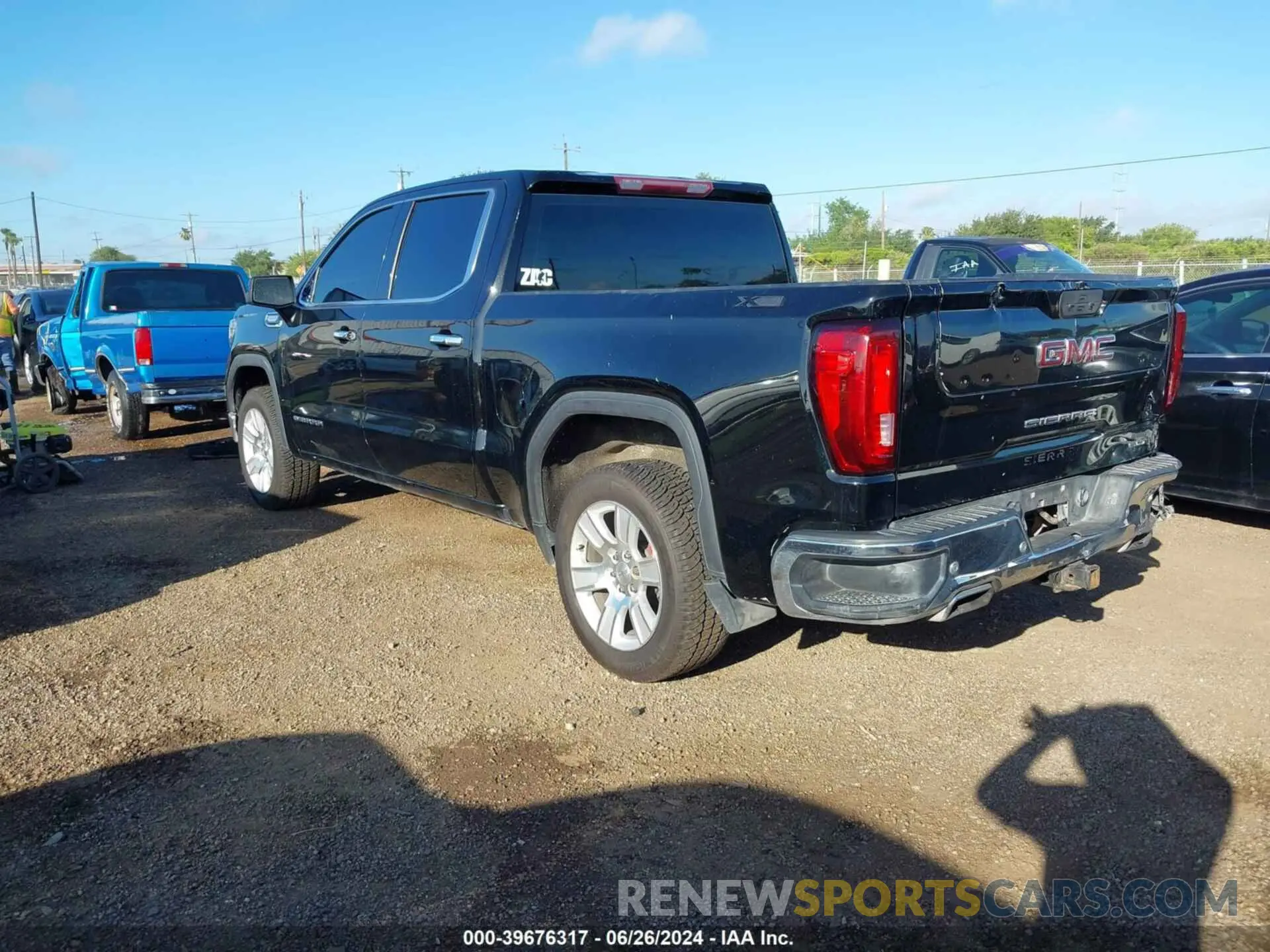 3 Photograph of a damaged car 3GTU9DED2NG103532 GMC SIERRA 1500 LIMITED 2022