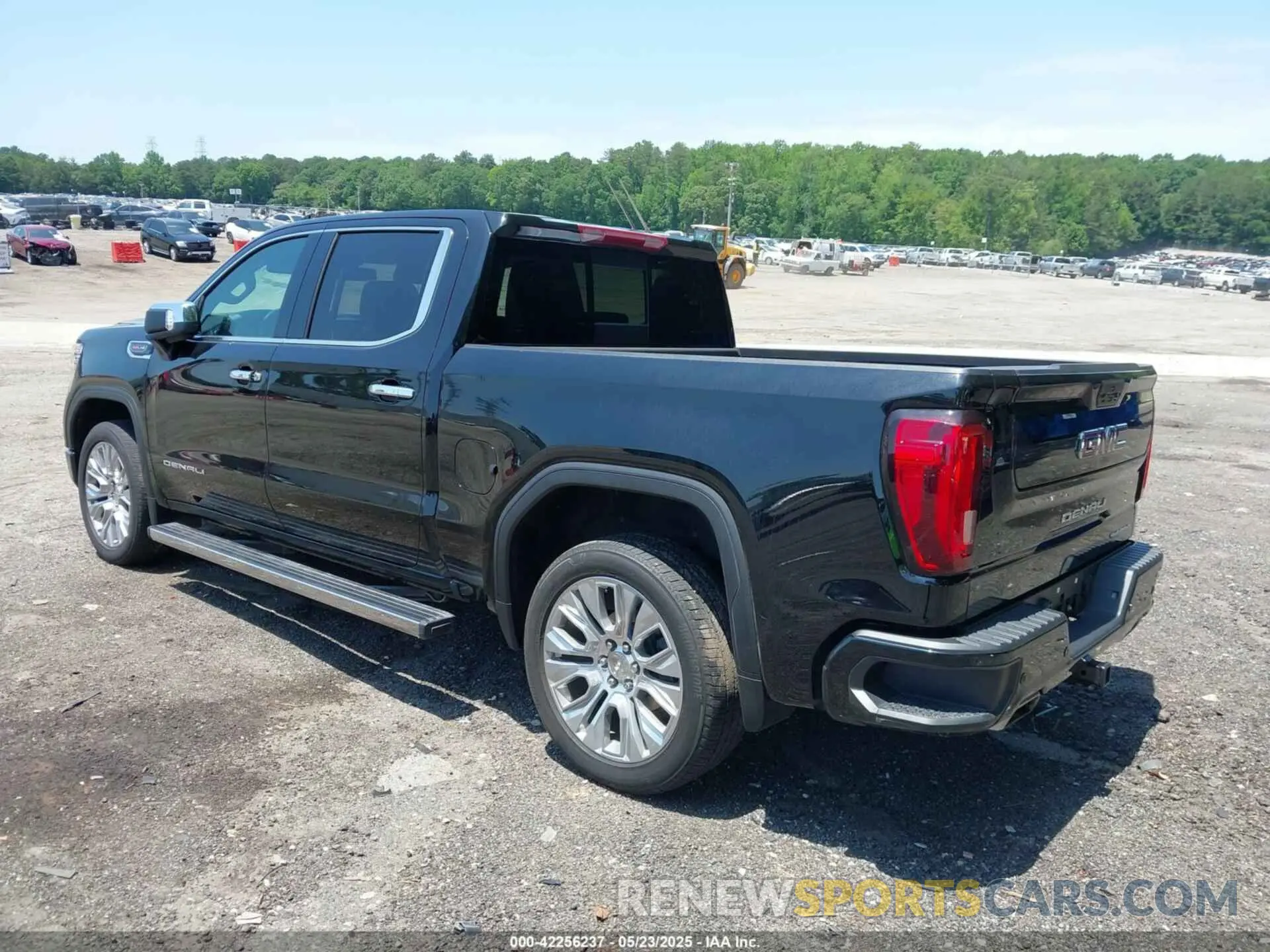 3 Photograph of a damaged car 3GTU9FEL6NG182447 GMC SIERRA 1500 LIMITED 2022
