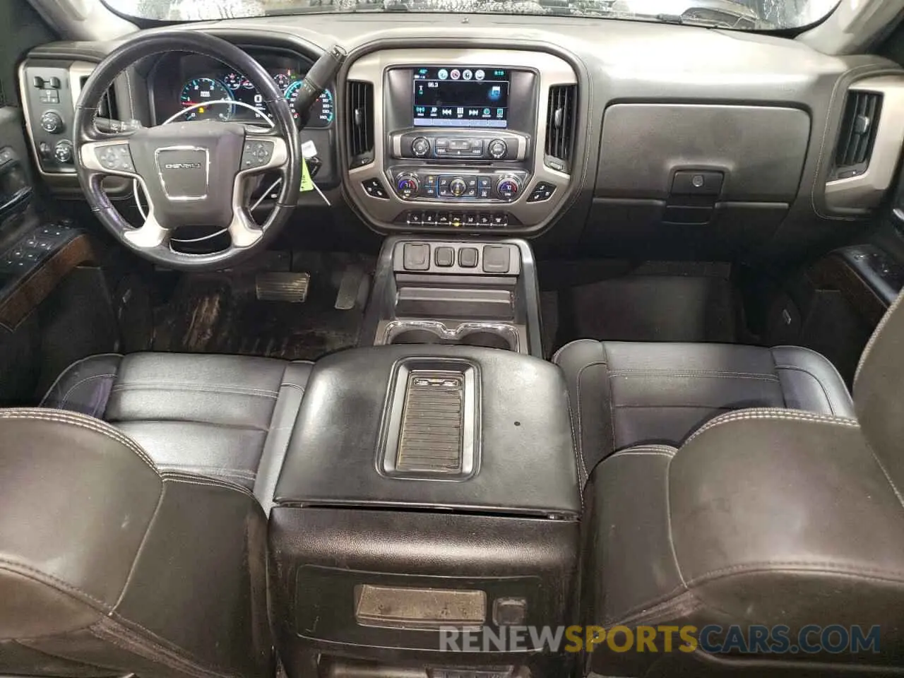 8 Photograph of a damaged car 1GT12SEY2KF219941 GMC SIERRA 2019