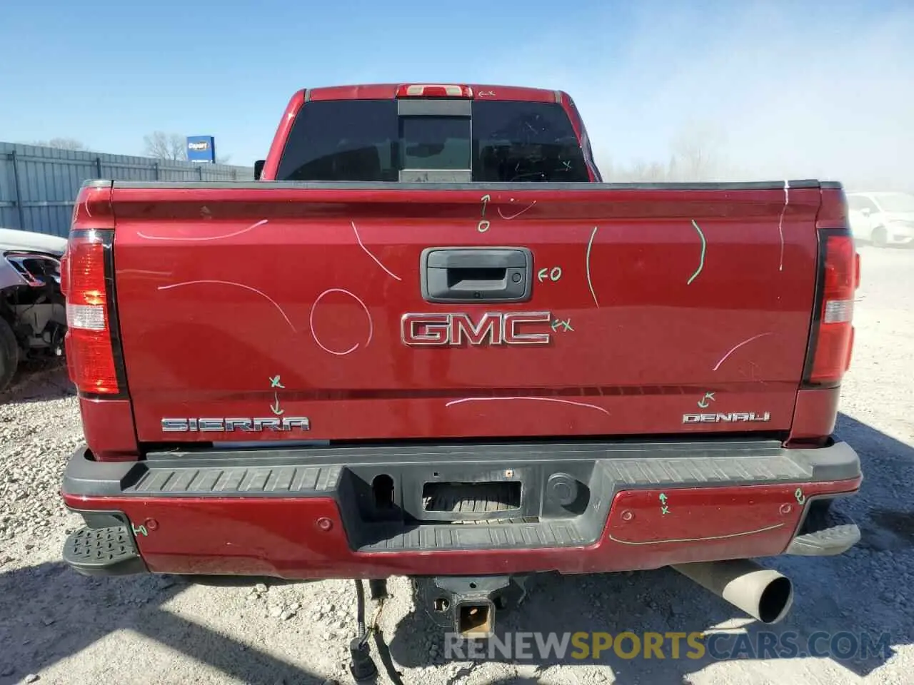 6 Фотография поврежденного автомобиля 1GT12SEY2KF233872 GMC SIERRA 2019