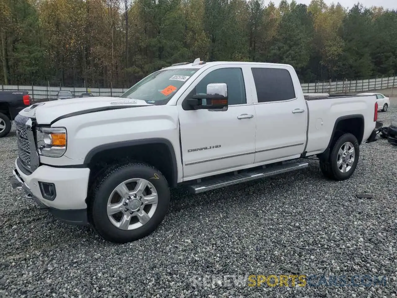 1 Photograph of a damaged car 1GT12SEY8KF150379 GMC SIERRA 2019