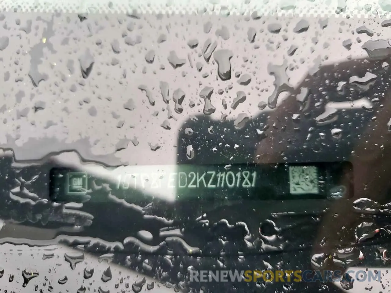 13 Photograph of a damaged car 1GTP8FED2KZ110181 GMC SIERRA 2019